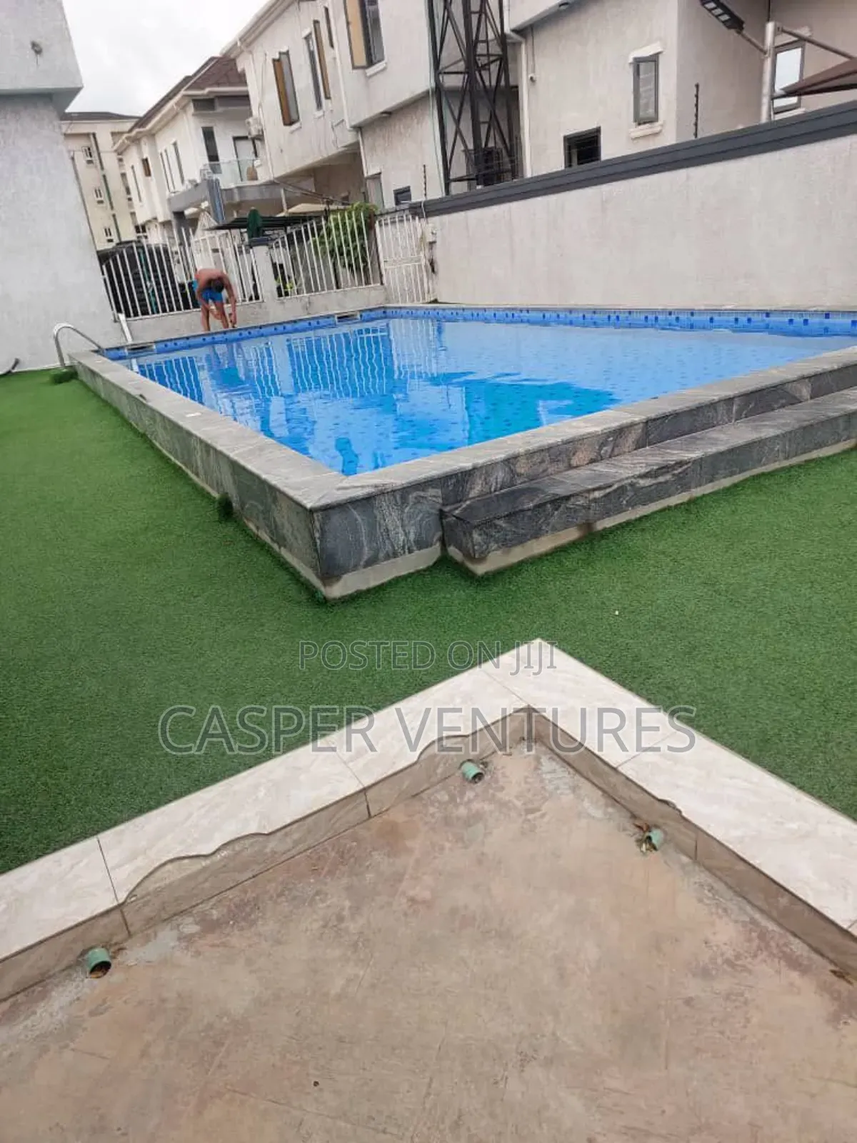 1bdrm Shared Apartment in Ikota Villa for rent