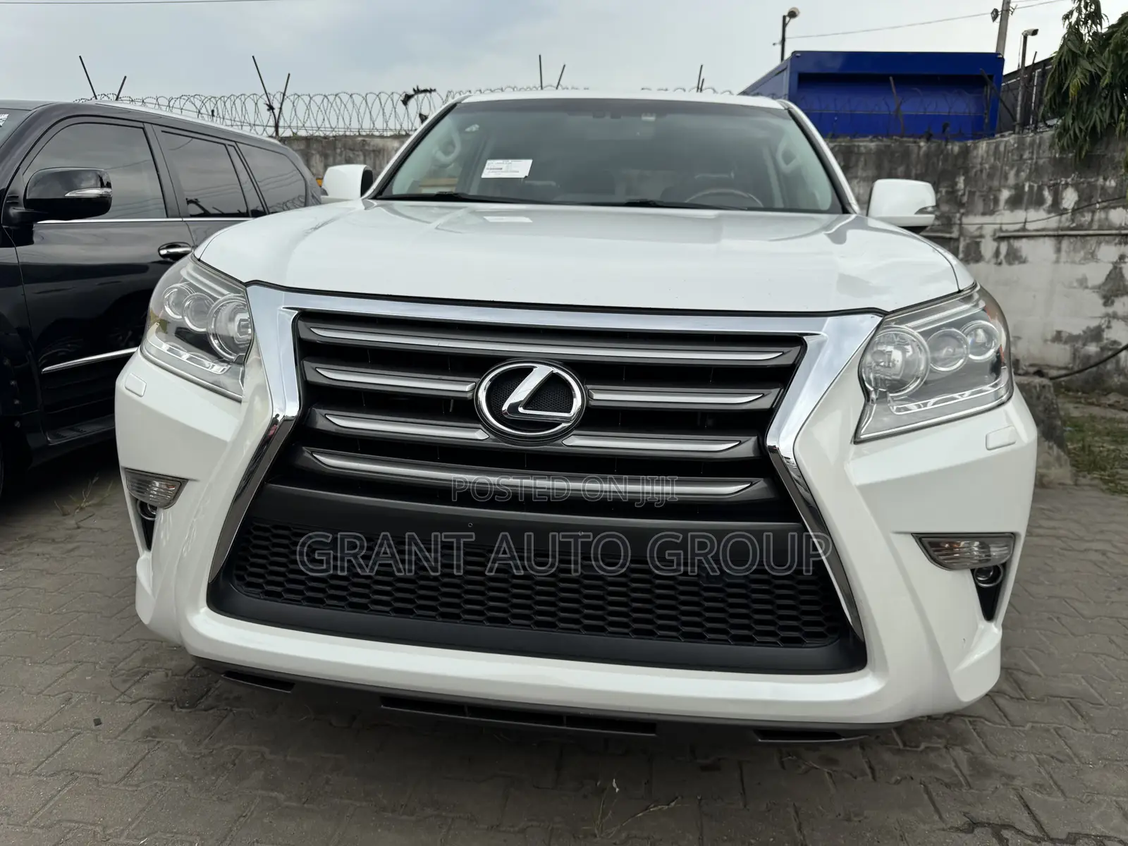 Lexus GX 460 Base 2016 White
