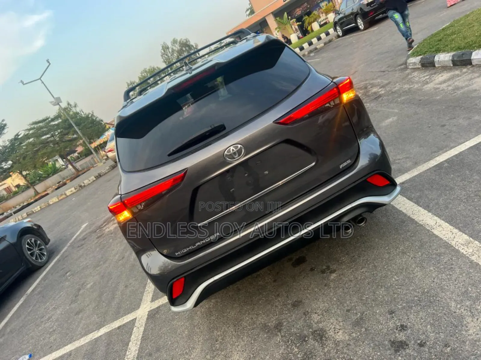 Toyota Highlander XSE 2022 Gray