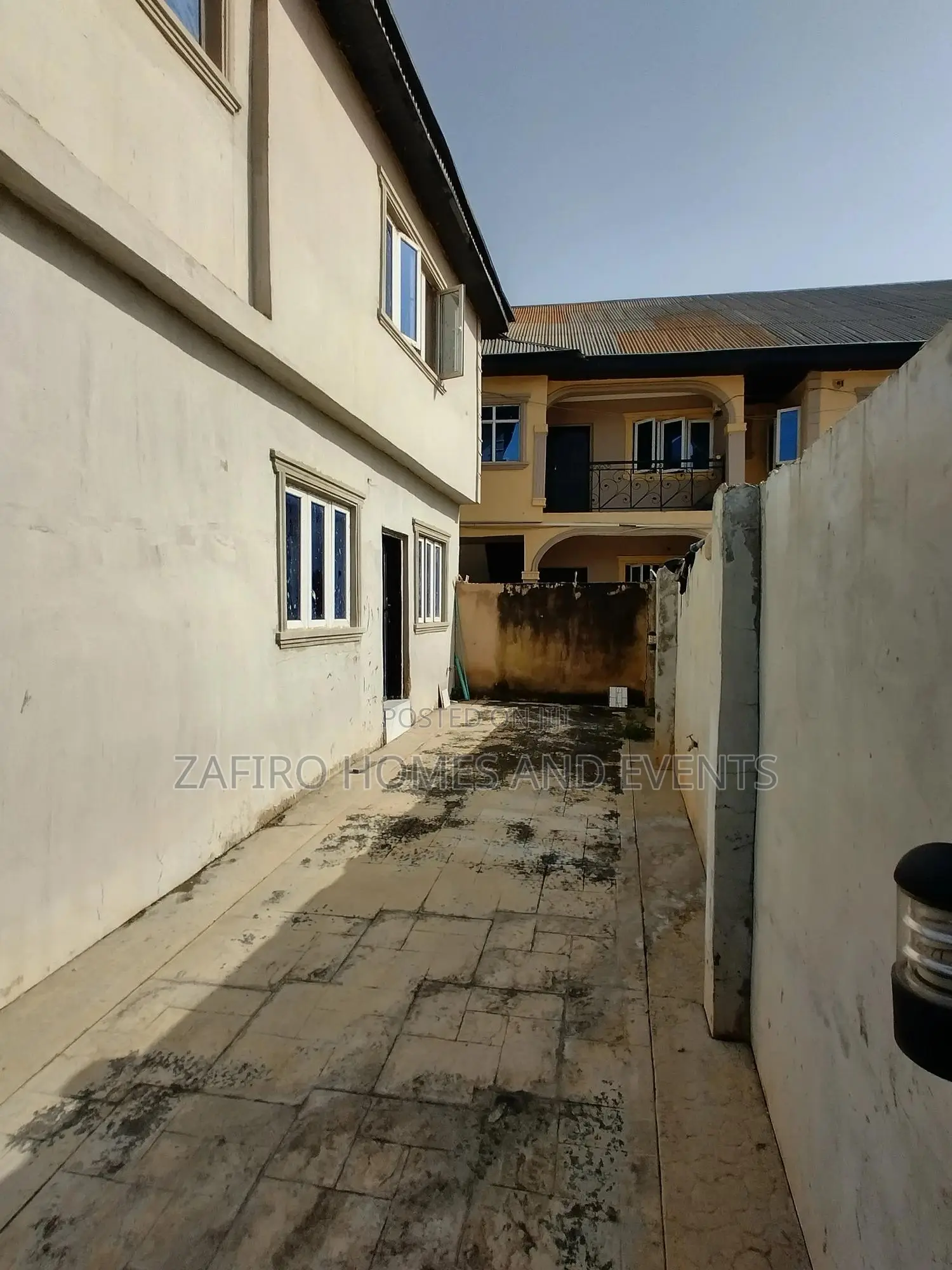 3bdrm Duplex in Peace Estate Ayilara for sale