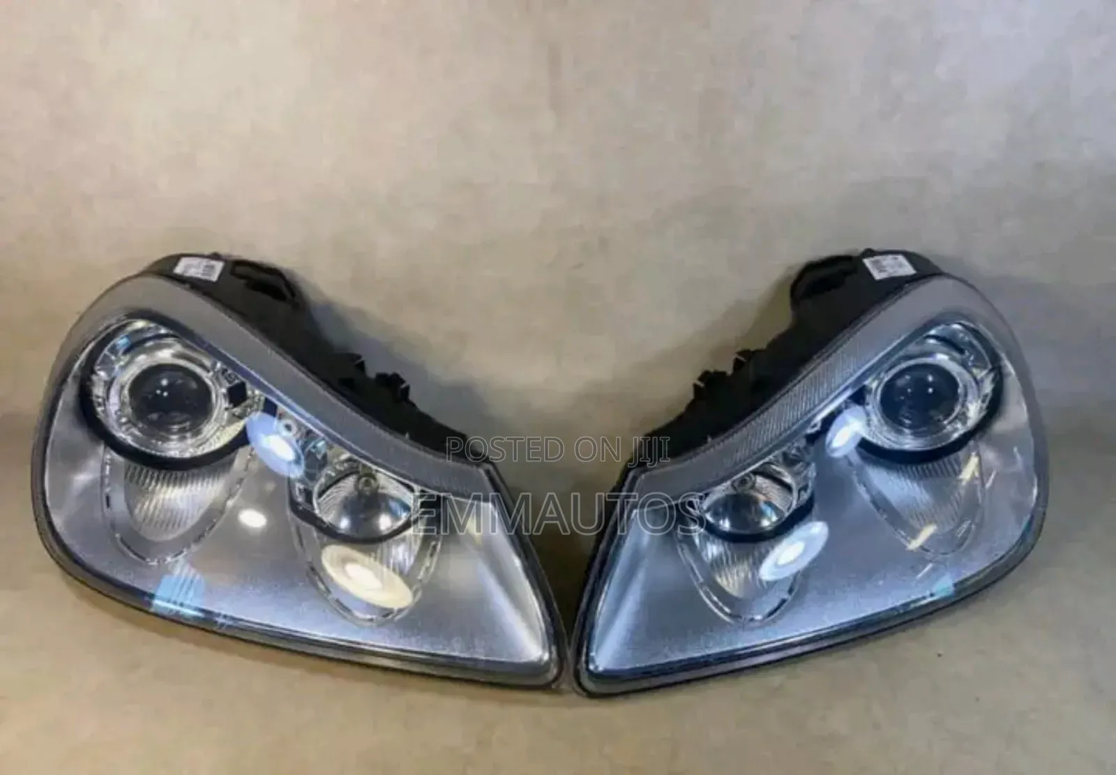 Front Headlights Porsche Cayenne 2008