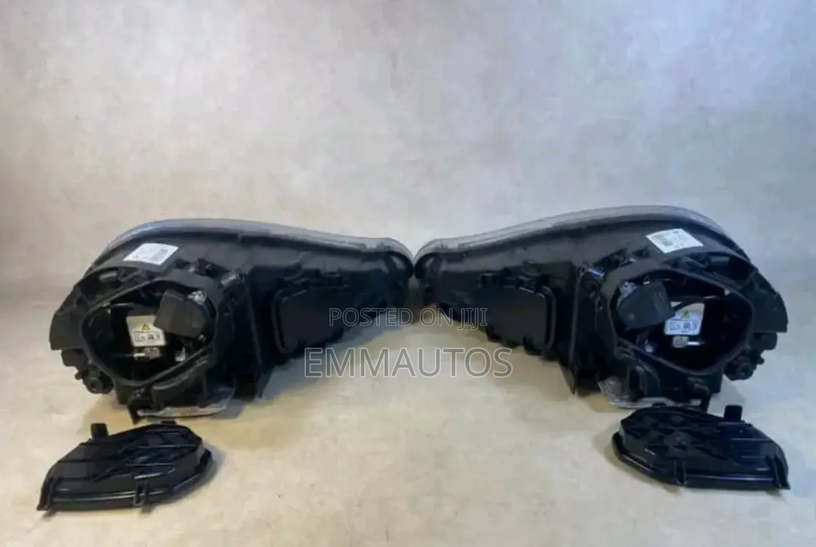 Front Headlights Porsche Cayenne 2008