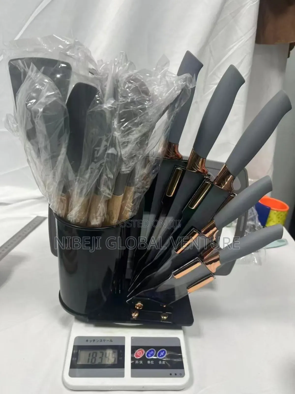 19 Pc's Silicone Kitchen Tools