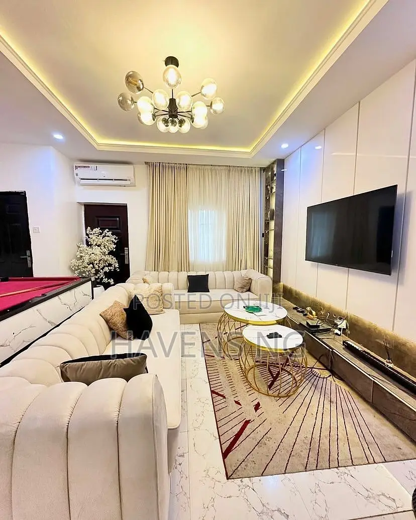 Experience Luxury in This 2-Bedroom Apartment