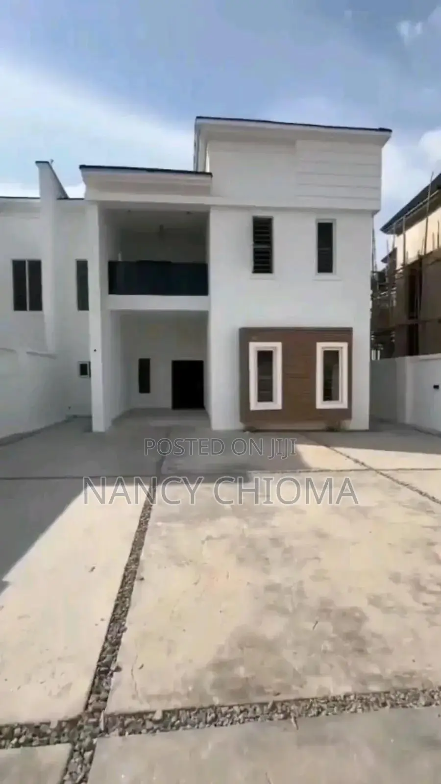 Furnished 4bdrm Duplex in Diamond City Estate for sale