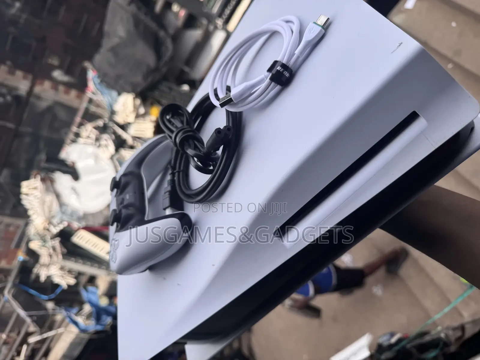 Neat Playstation 5 Standard Edition