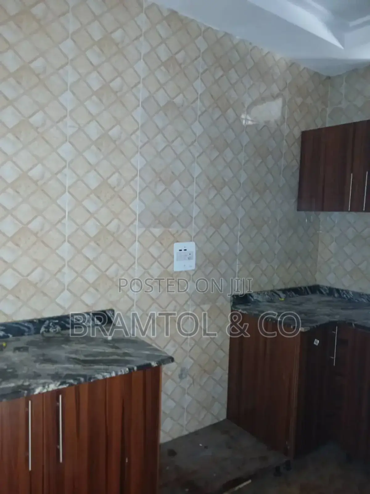 1bdrm Block of Flats in Jahi for rent