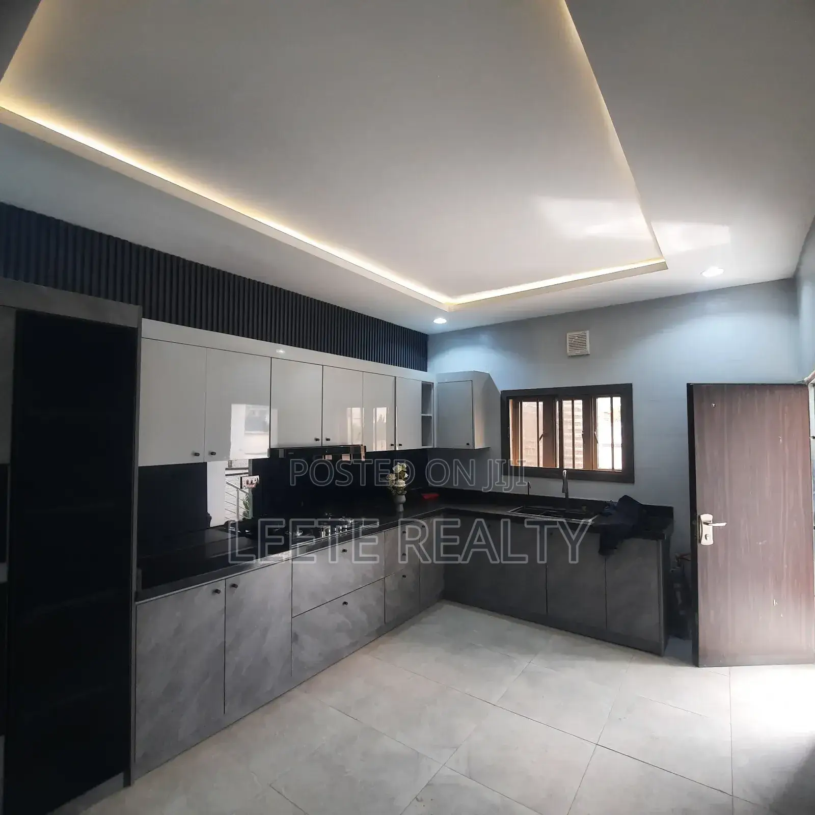 Furnished 4bdrm Townhouse/Terrace in Zone 4 / Wuse for sale