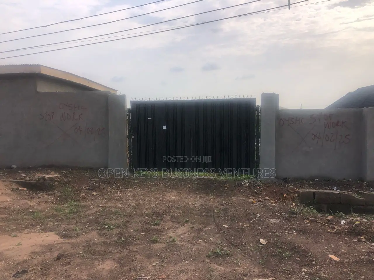3700sqm Fenced and Gated Air Force Bashorun
