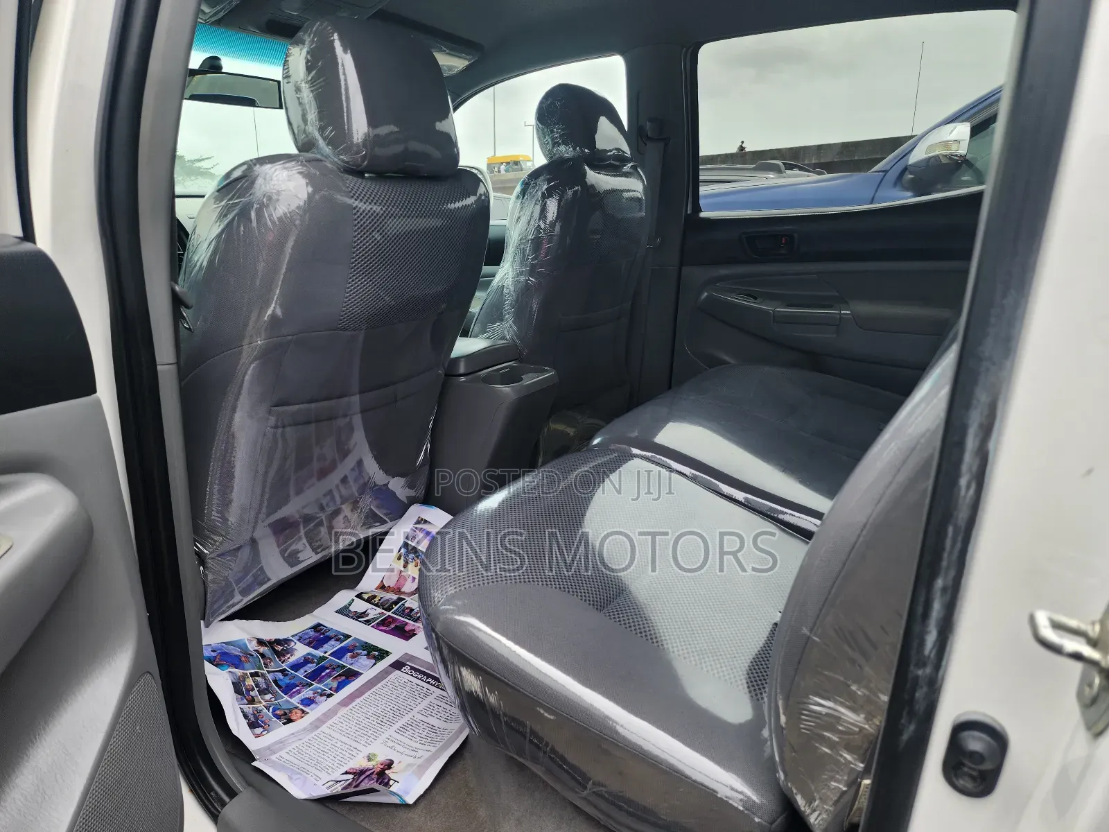 Toyota Tacoma 2011 White