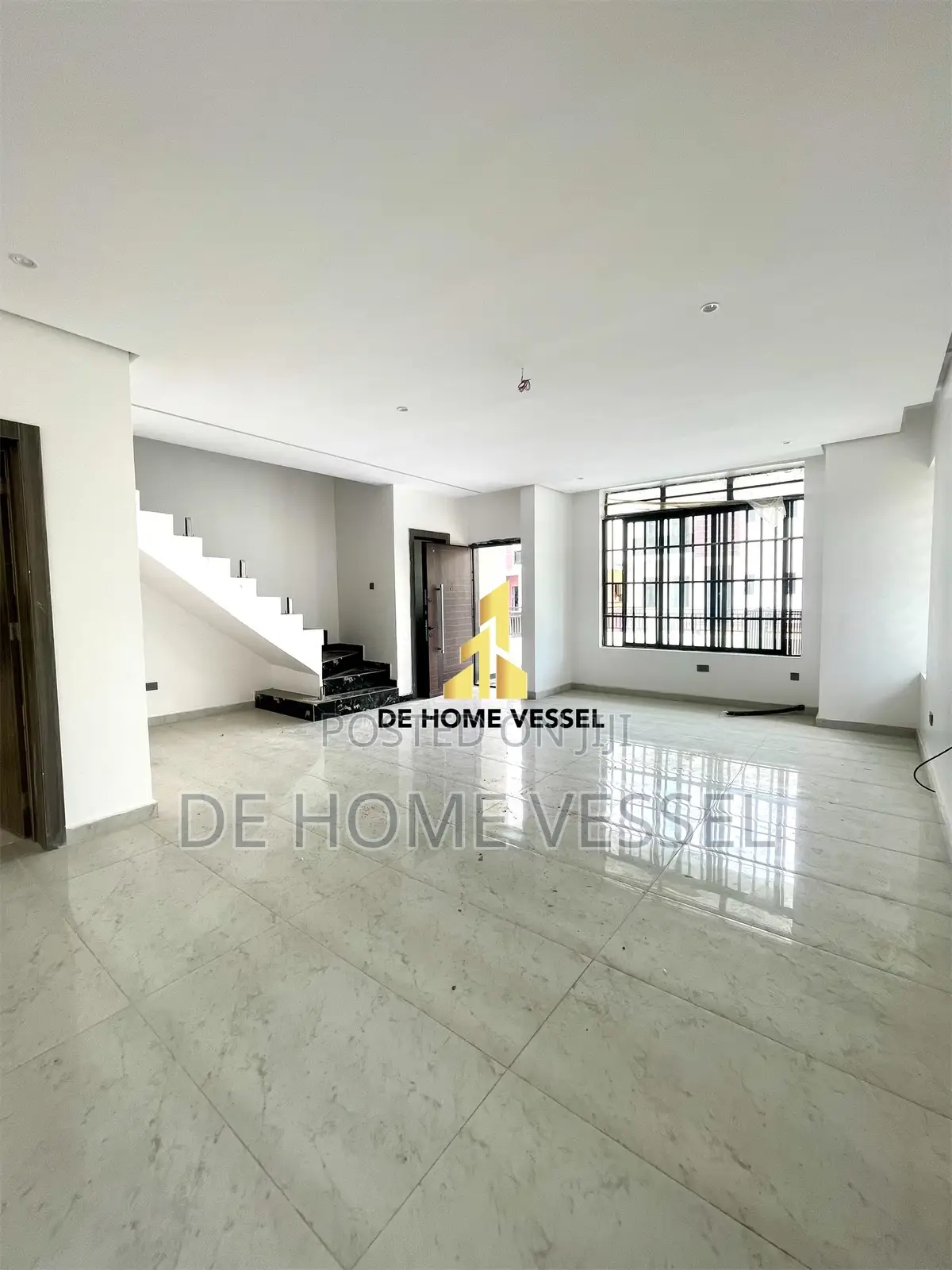 4bdrm Townhouse/Terrace in Ajah for sale