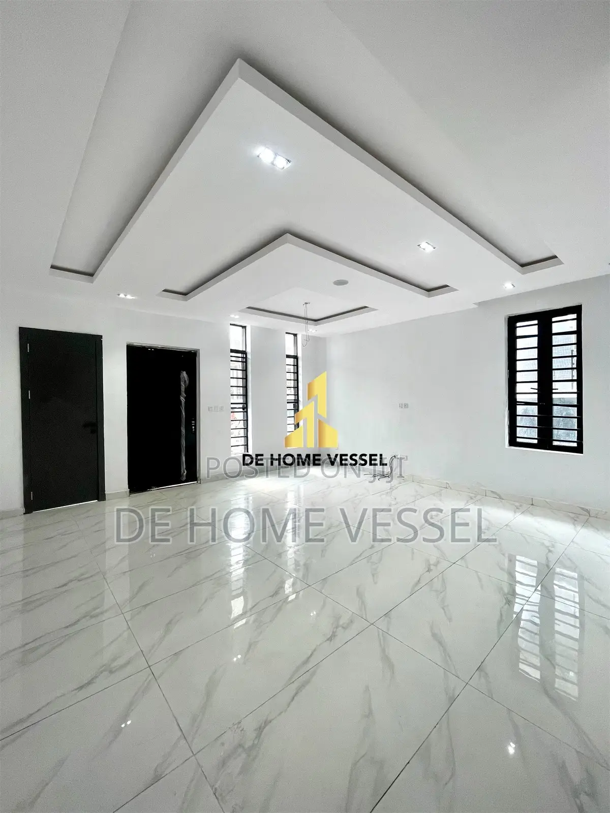 4bdrm Duplex in Agungi for sale