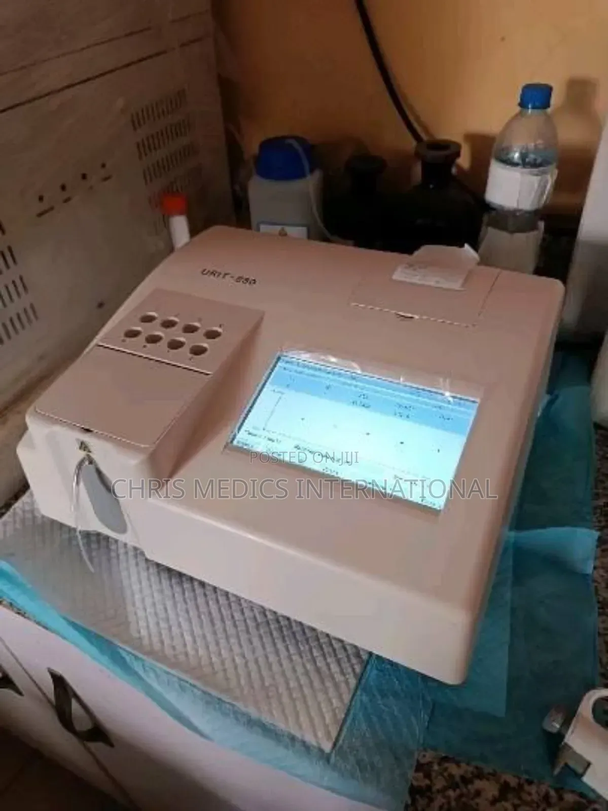 Urit 880 Semi Auto Chemistry Analyzer