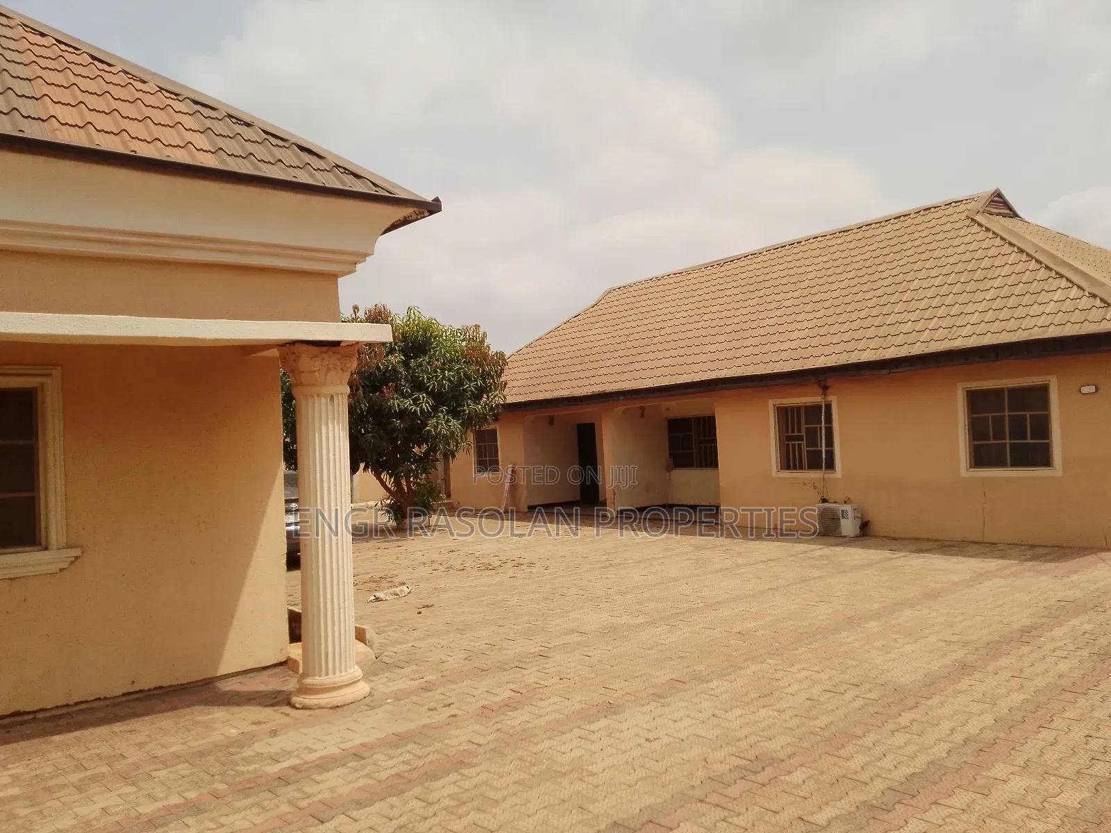Furnished 4bdrm Block of Flats in Pipeline, Ilorin South for sale