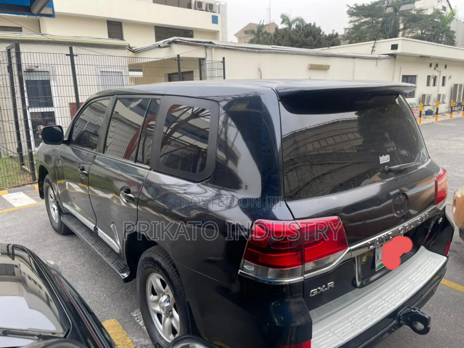 Land Cruiser for Hire