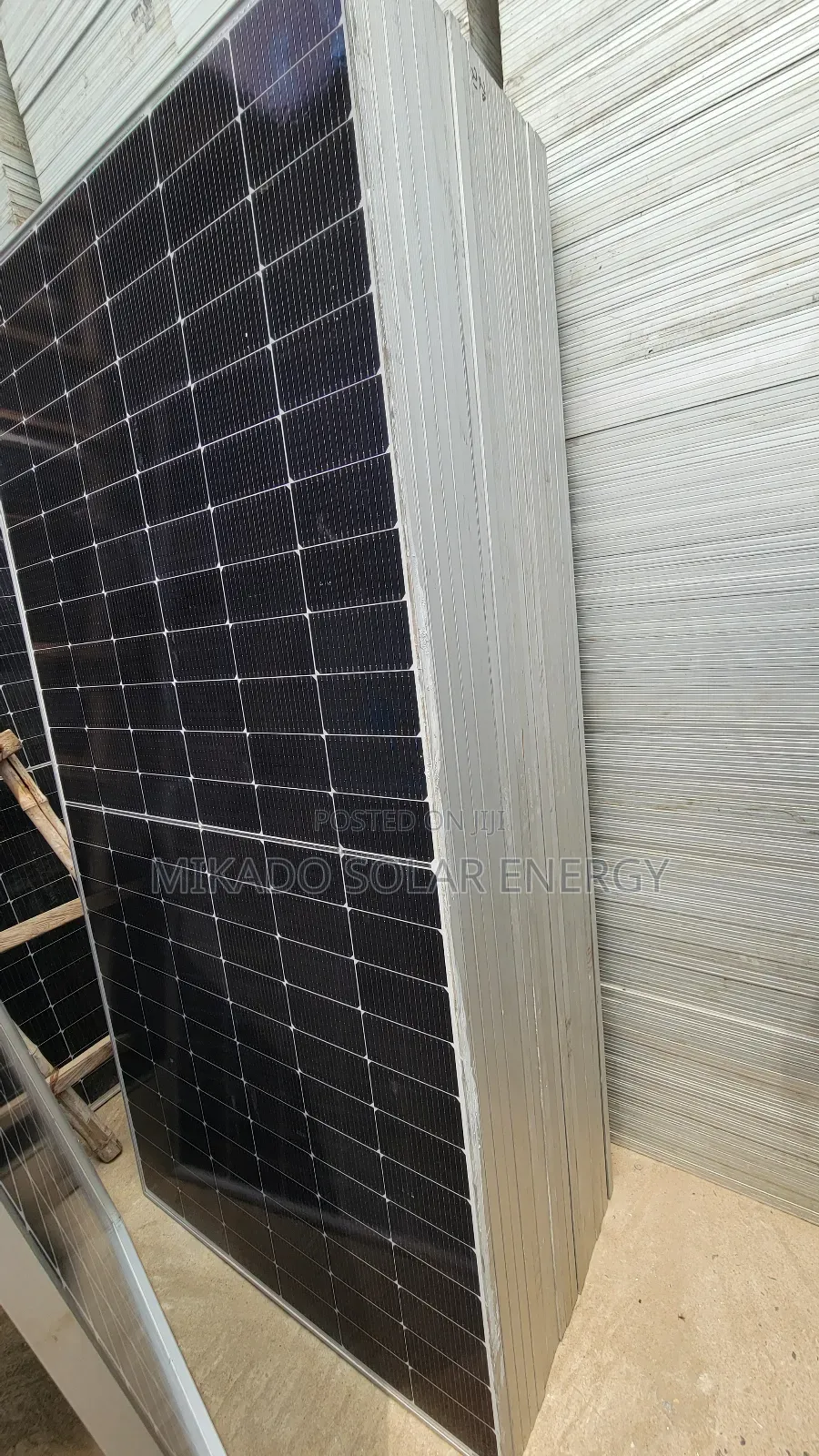 650w Mono-Crystalline Panel Available in Affordable Rate