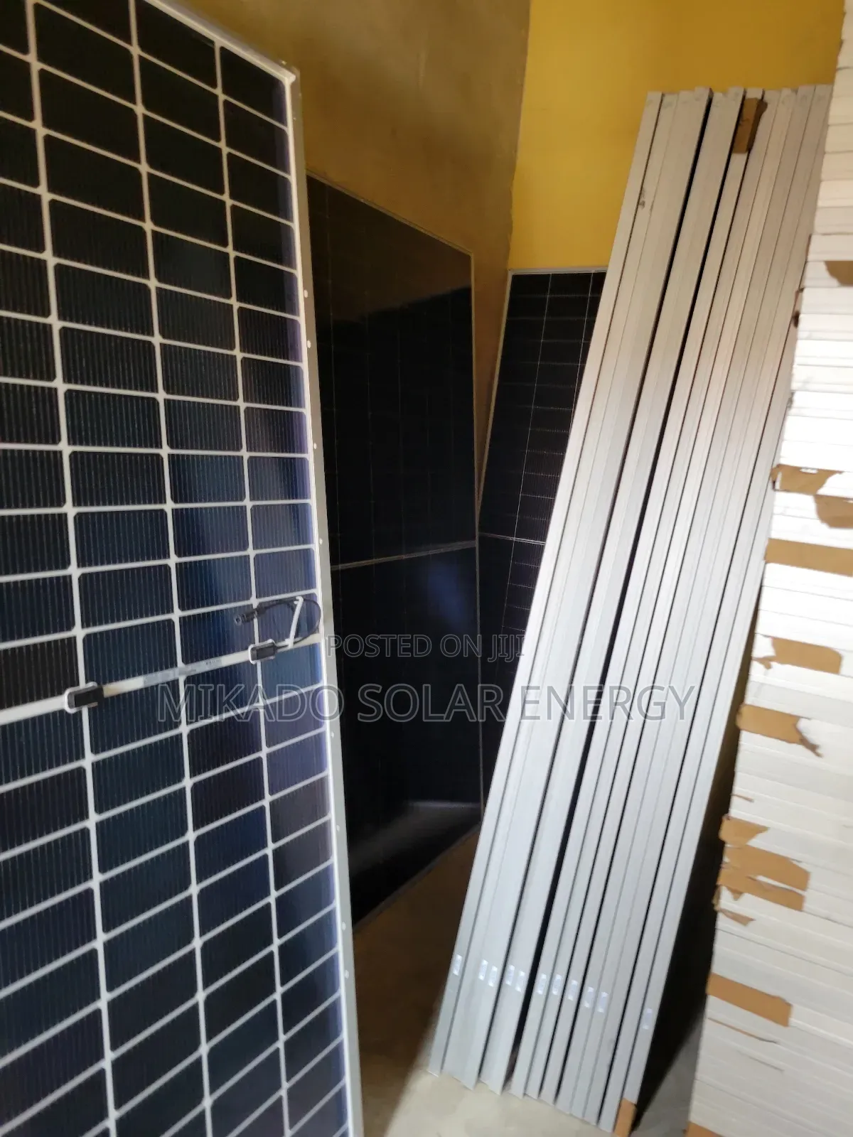 650w Mono-Crystalline Panel Available in Affordable Rate
