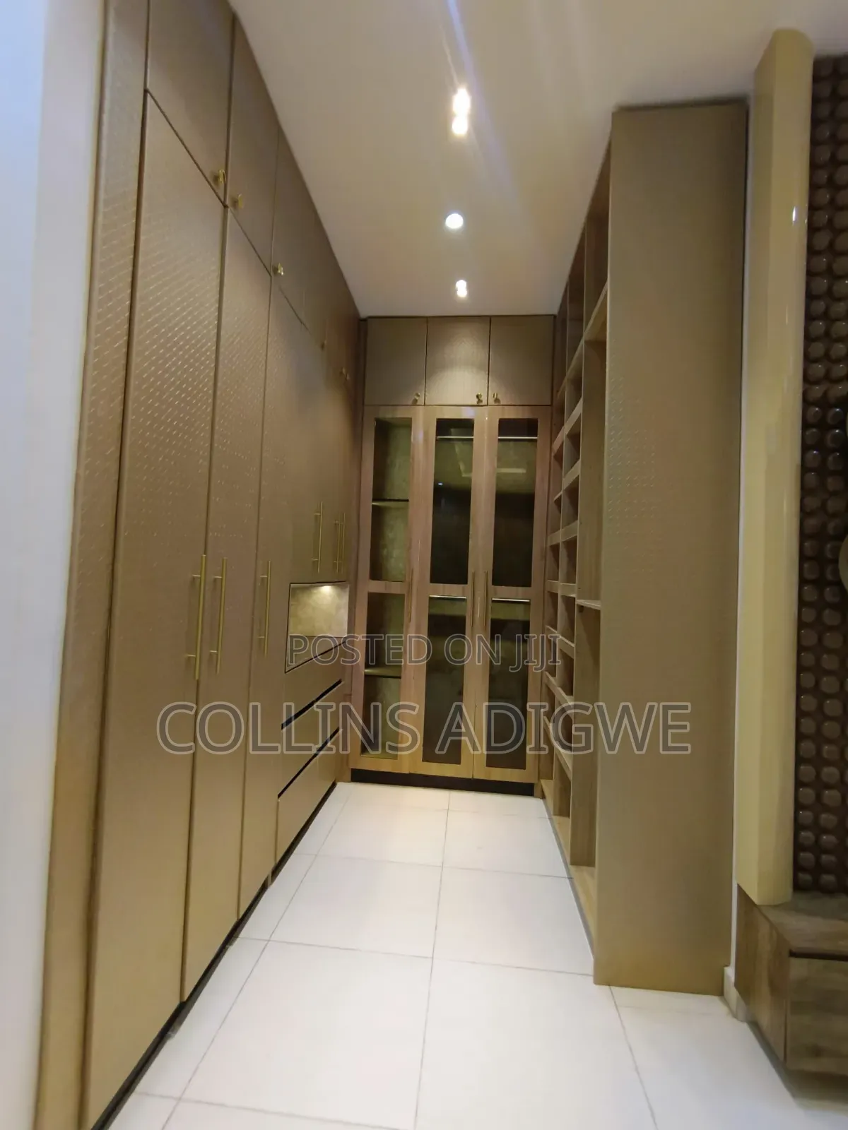 Furnished 5bdrm Duplex in Vgc Extension for sale