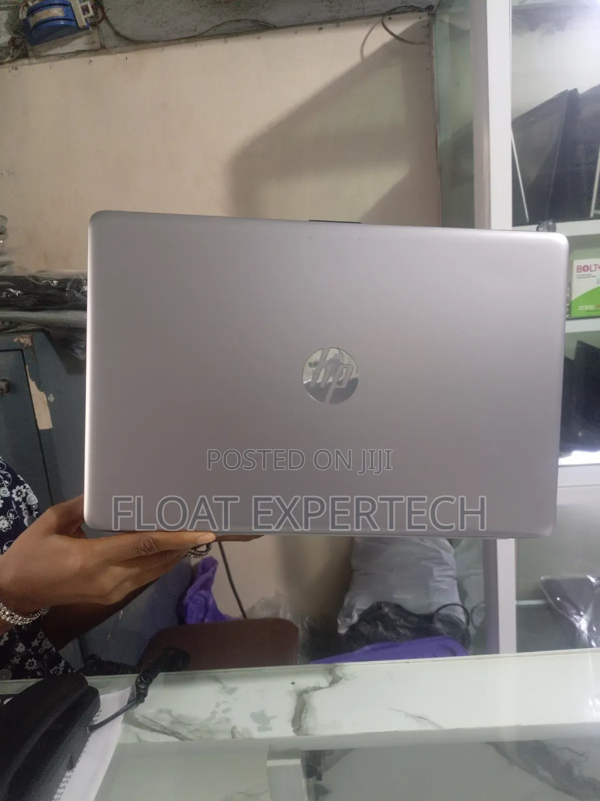 Laptop HP 255 G8 8GB AMD Ryzen 3 SSD 128GB