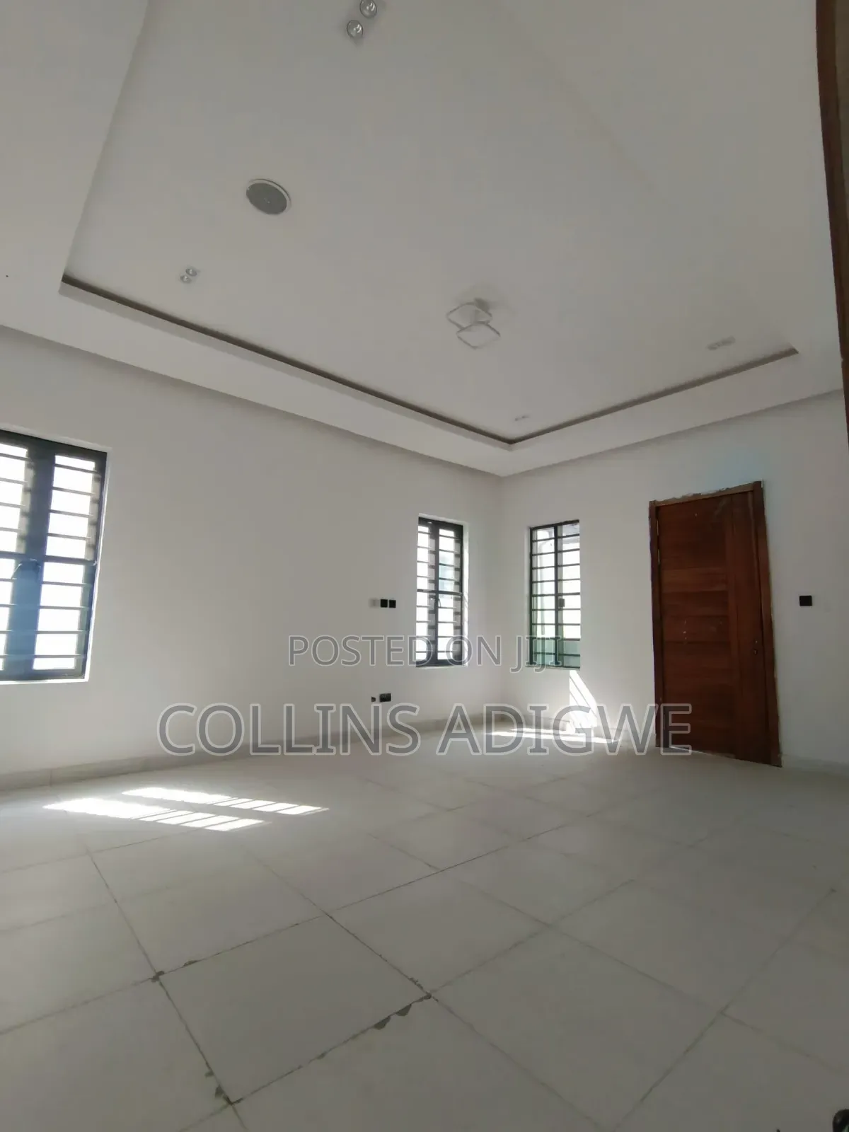 5bdrm Duplex in Harris Drive By Vgc for sale
