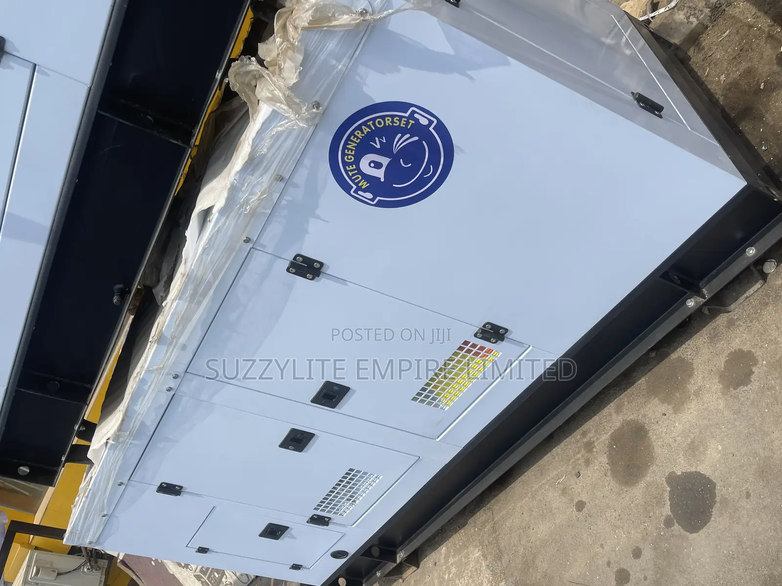 150kva Perkins Soundproof Generator (England)