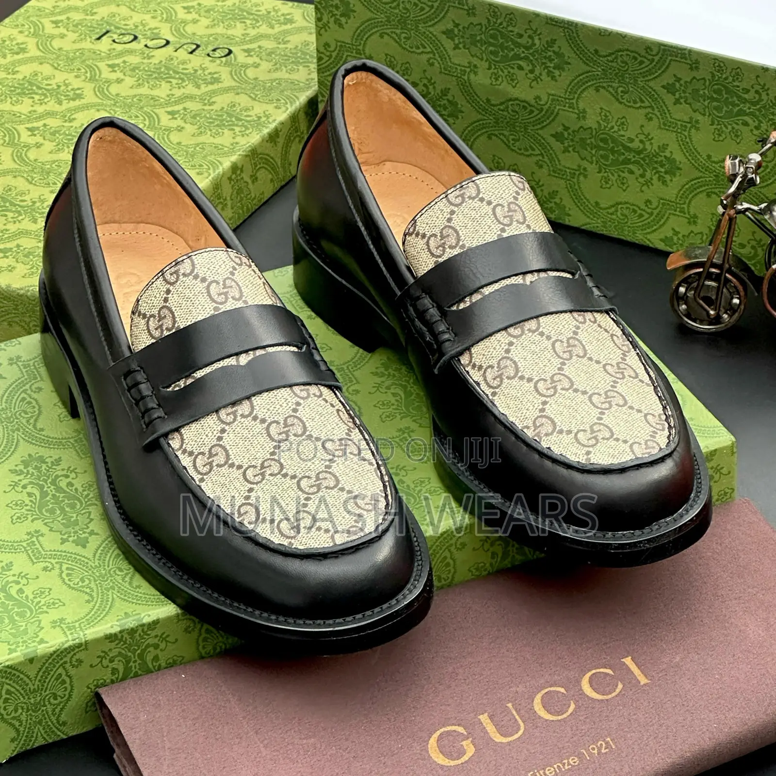 Gucci Leather Classic Shoe