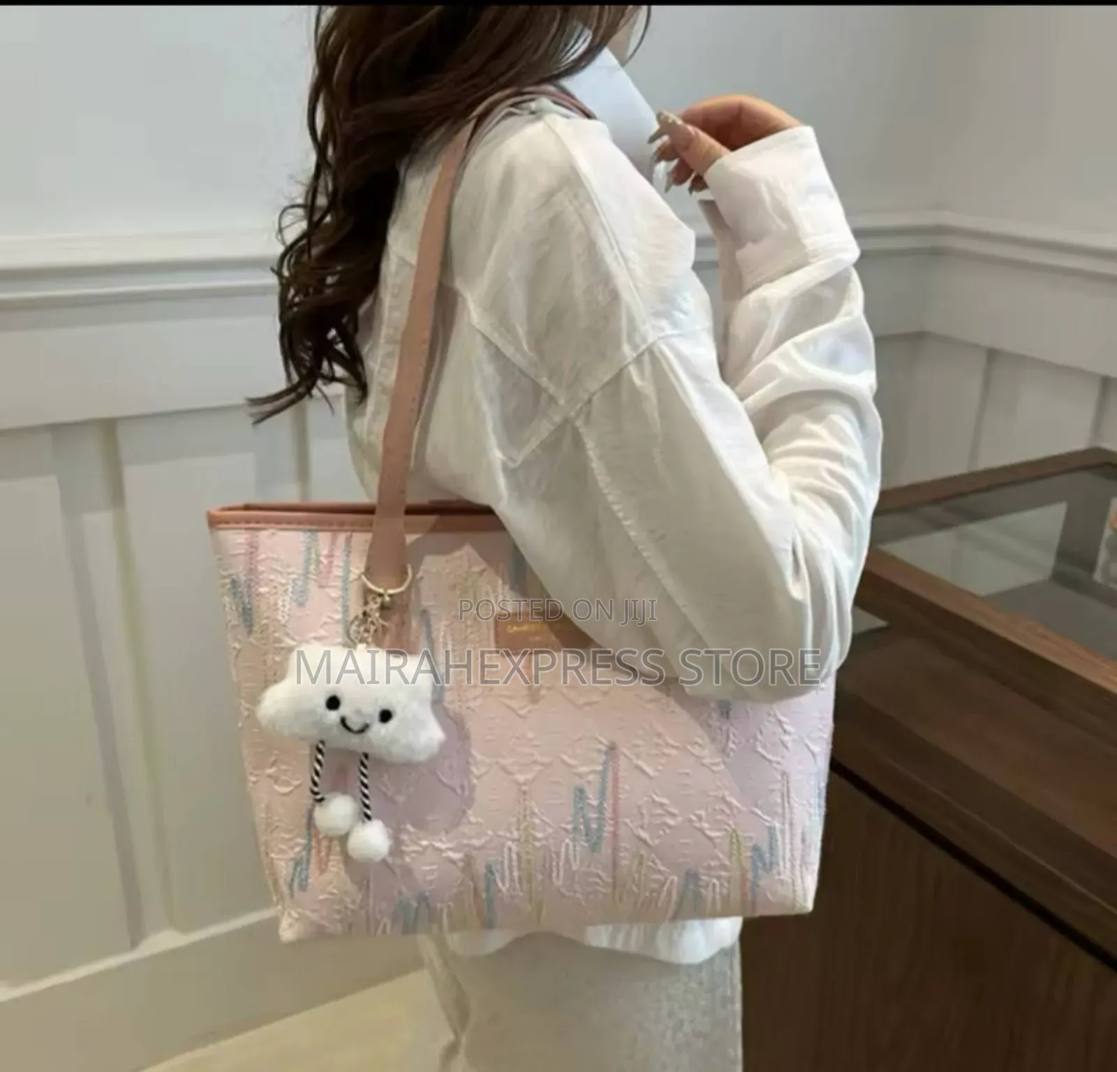 Cute Pendant Textured Work Commuting Shoulder Tote Bag