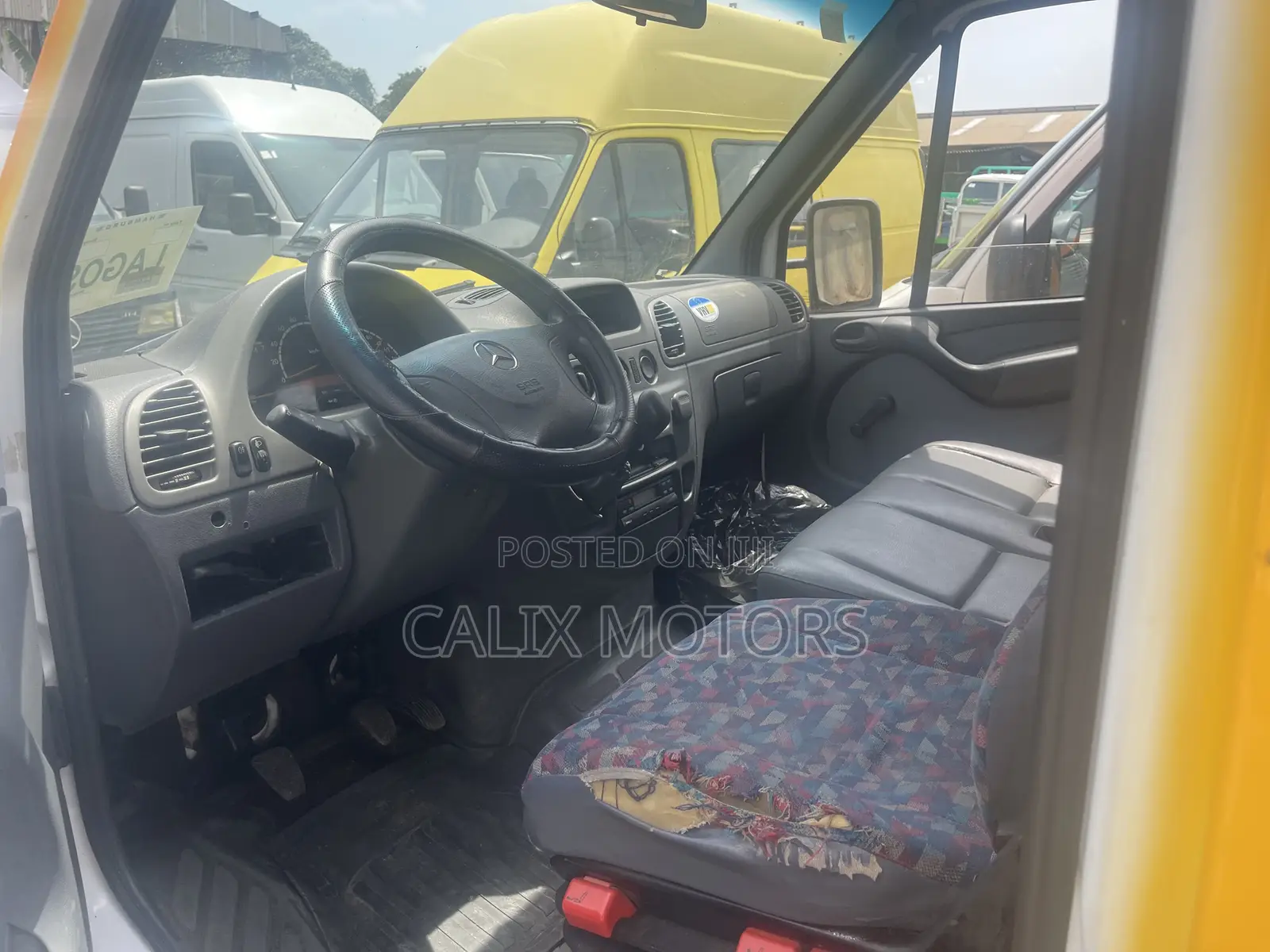 Mercedes-Benz Sprinter 2008 Yellow