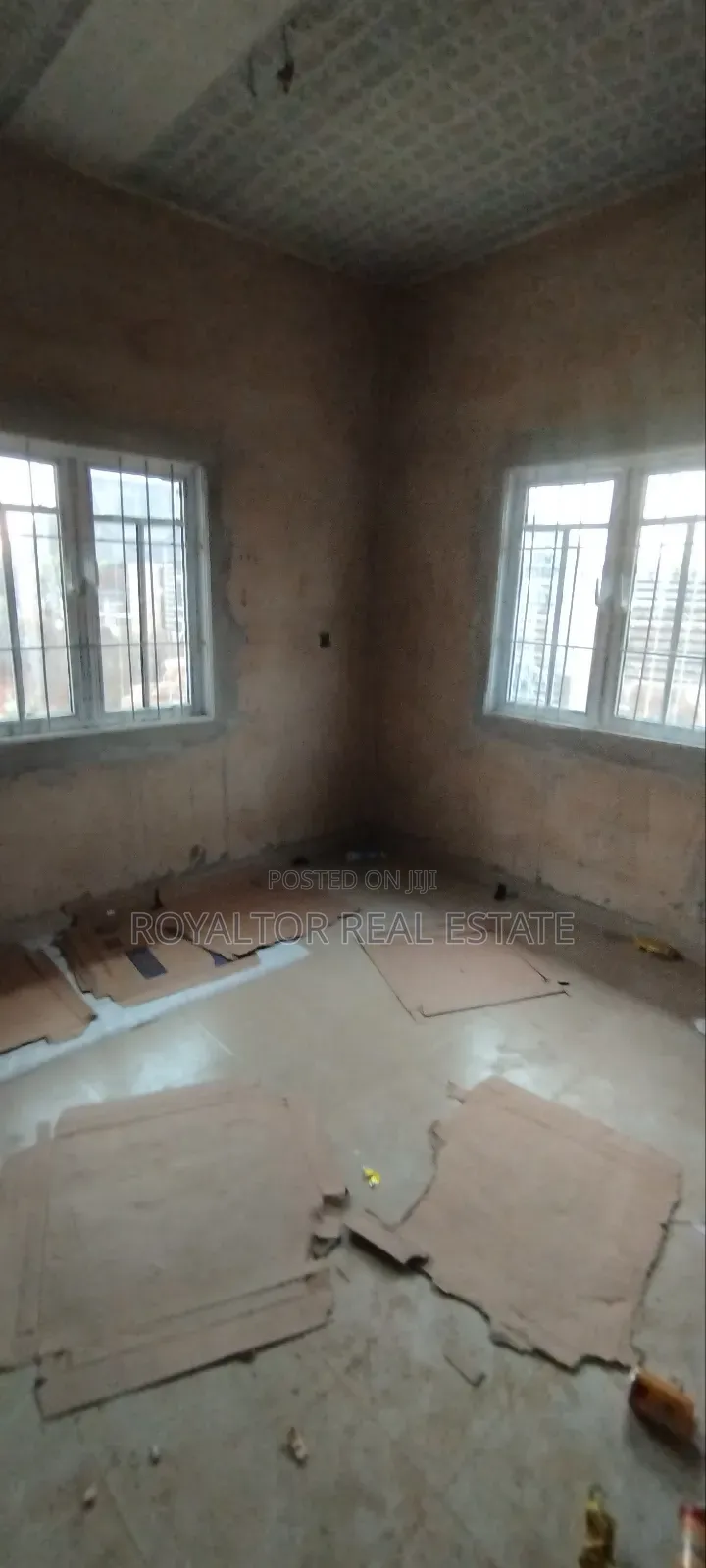 2bdrm Block of Flats in Royaltor Real Estate, Benin City for sale