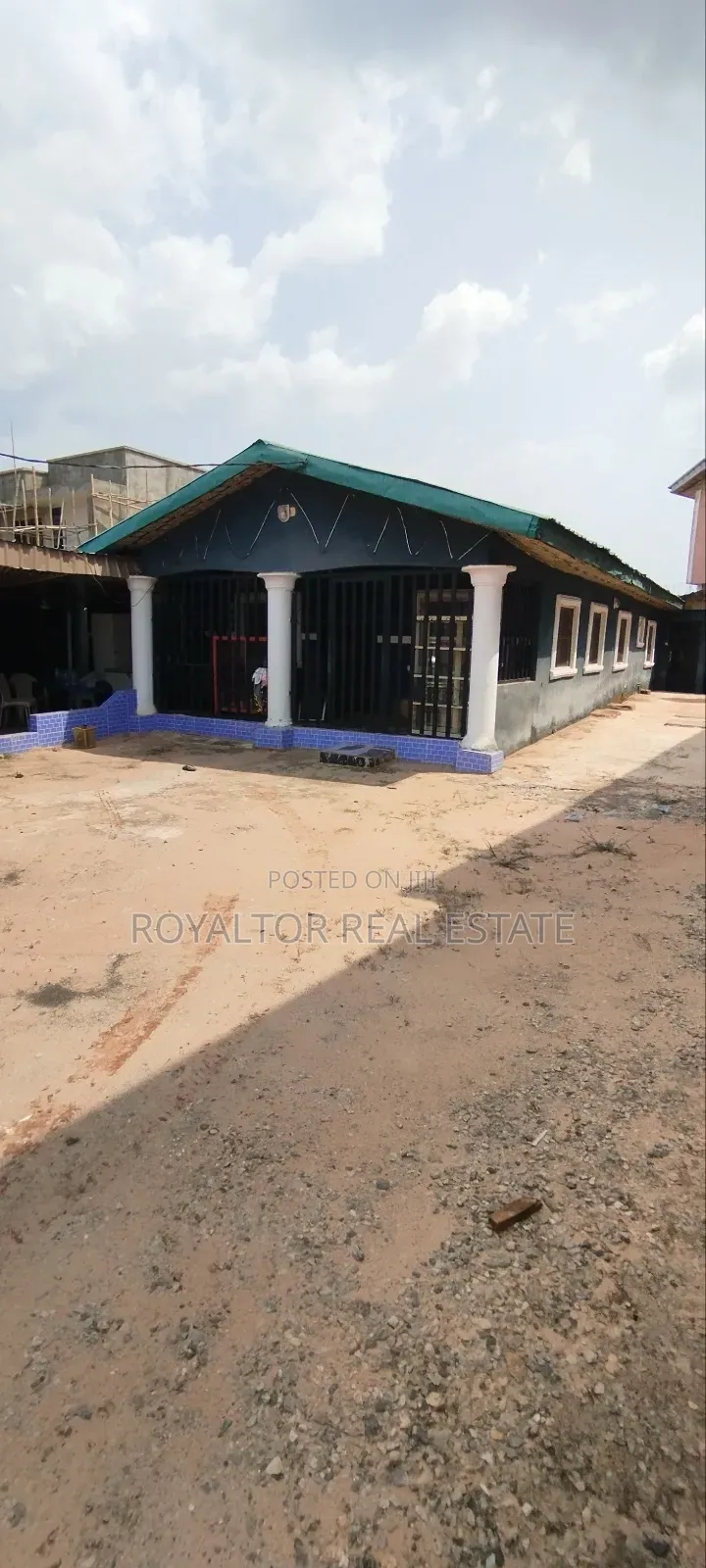 Furnished 7bdrm Bungalow in Royaltor Real Estate, Benin City for sale
