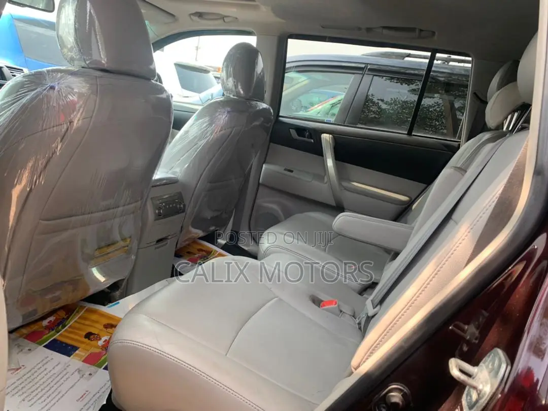 Toyota Highlander 2013 Red