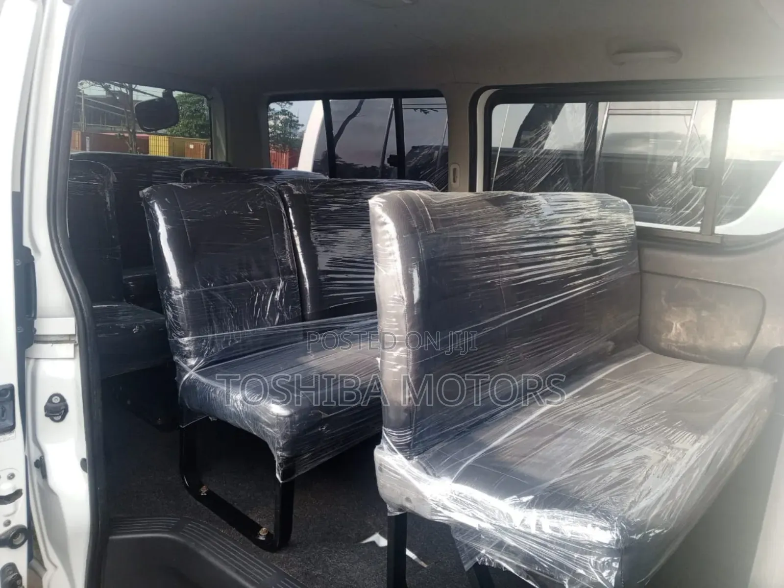 Toyota HiAce 2015 White