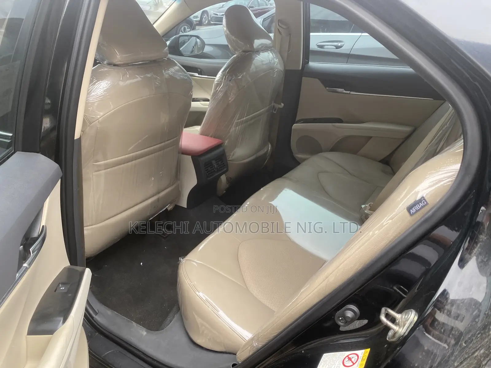 Toyota Camry XLE (2.5L 4cyl 8A) 2019 Black