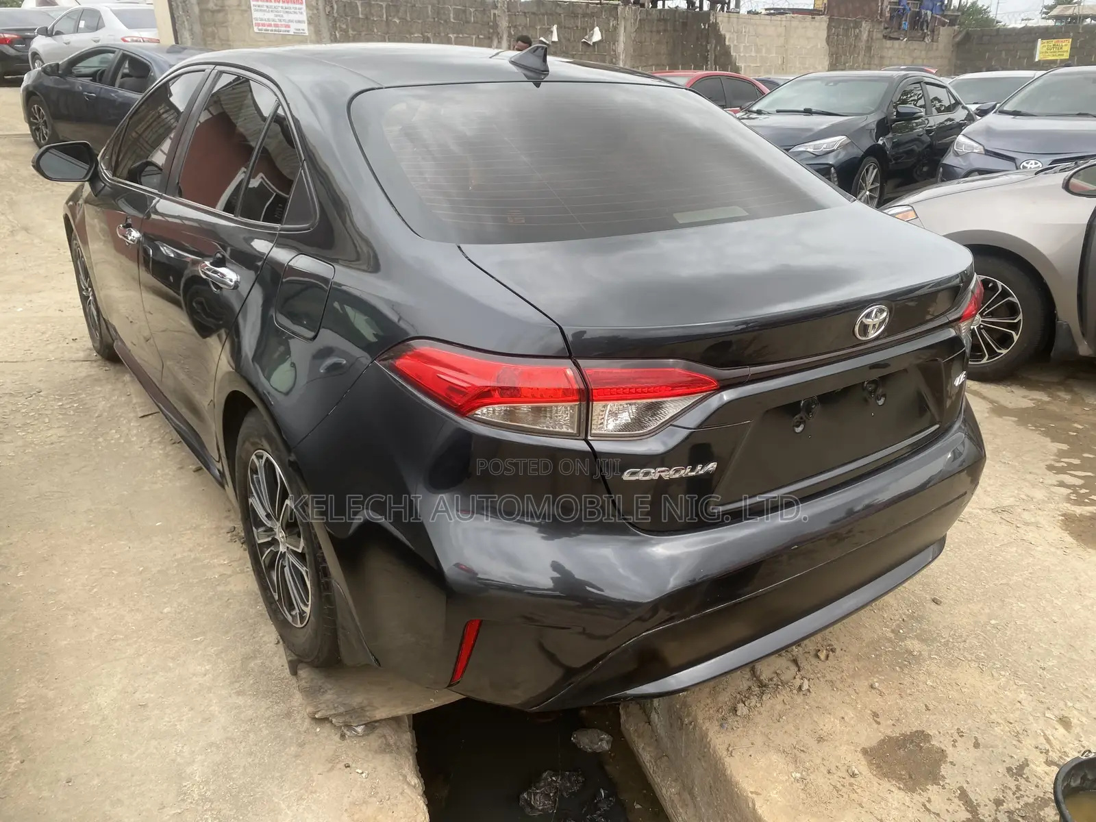 Toyota Corolla LE 2021 Black