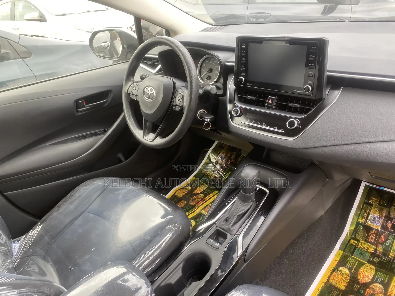 Toyota Corolla LE 2023 Silver