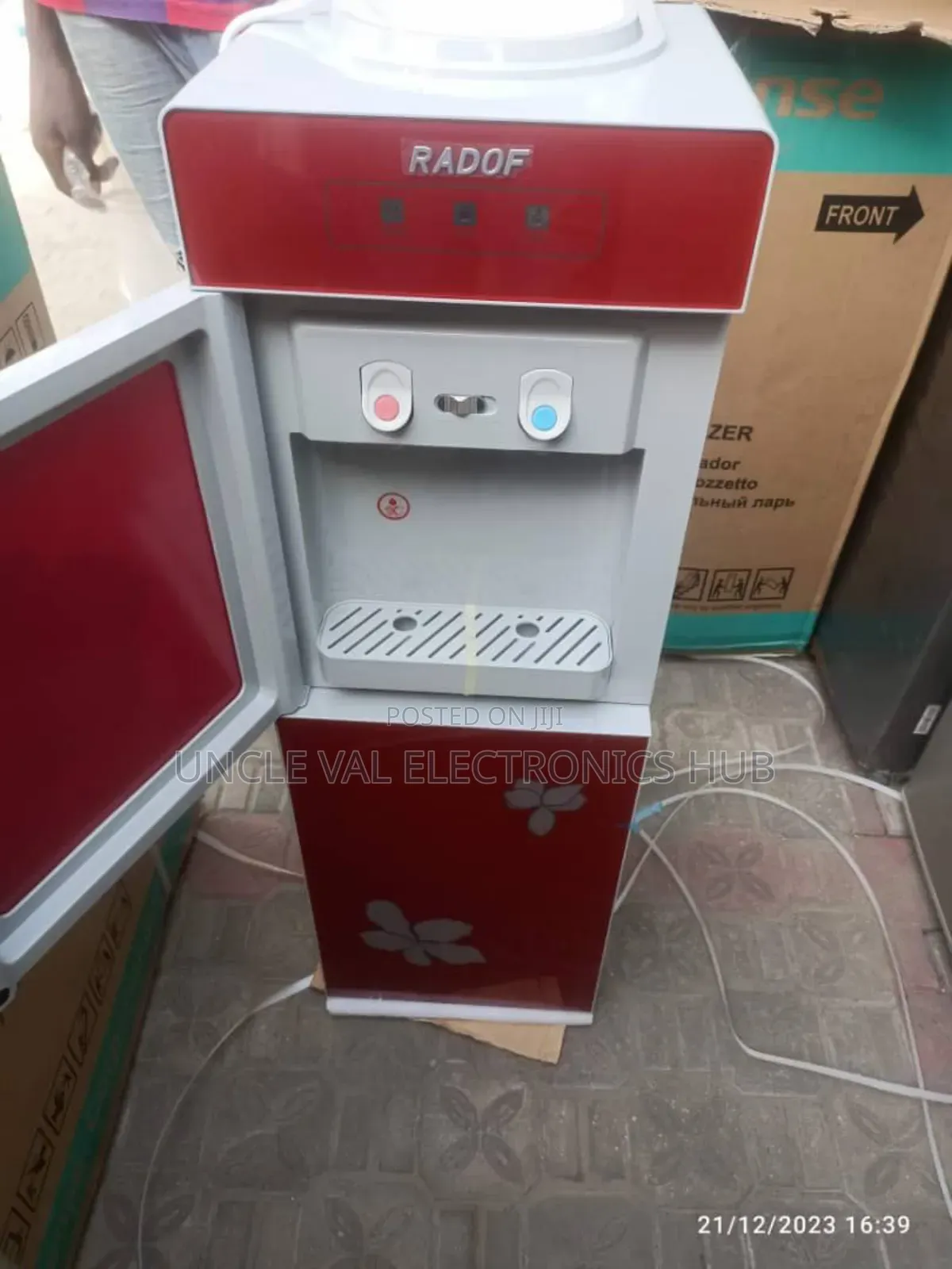 Radof Water Dispenser With Fridge