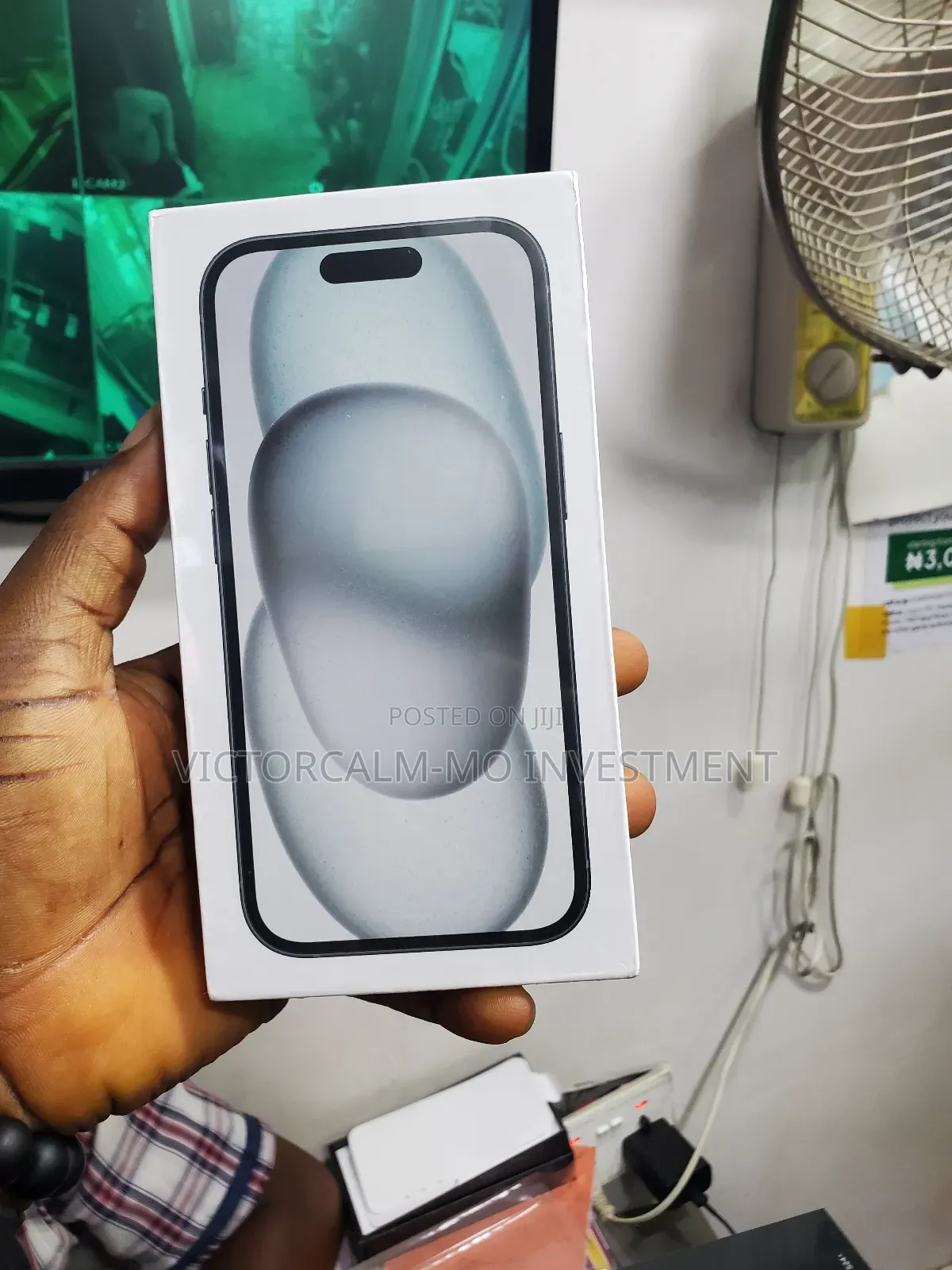 New Apple iPhone 15 256 GB Black
