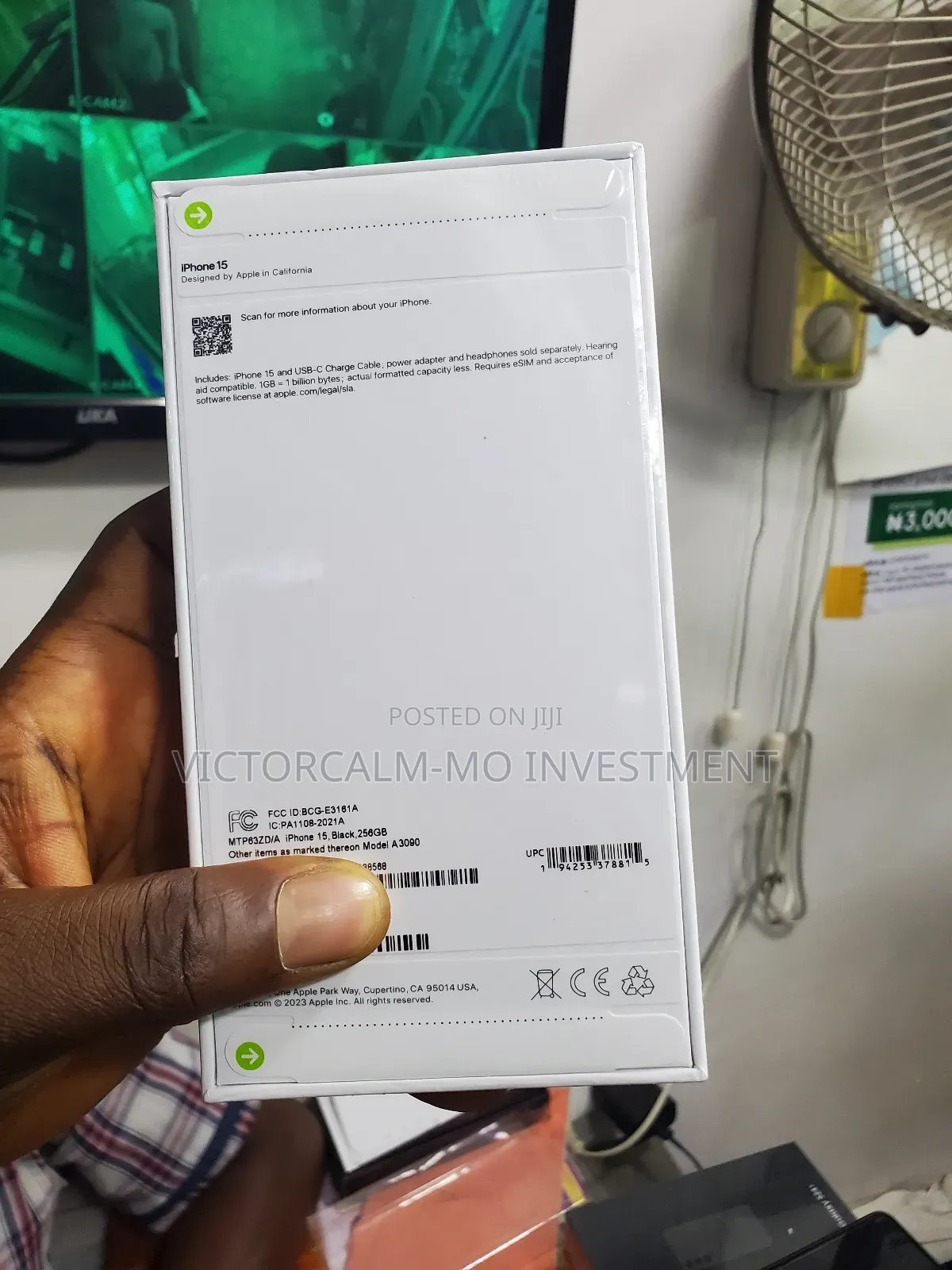 New Apple iPhone 15 256 GB Black