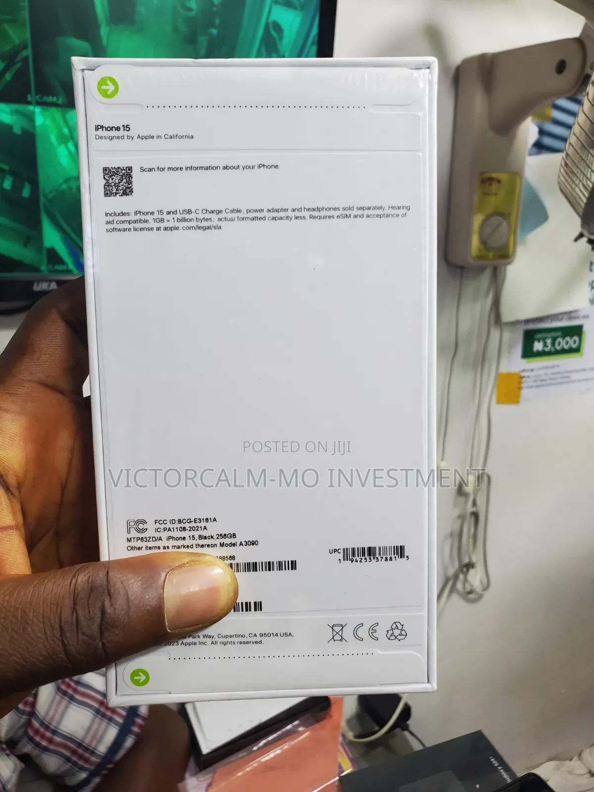 New Apple iPhone 15 256 GB Black