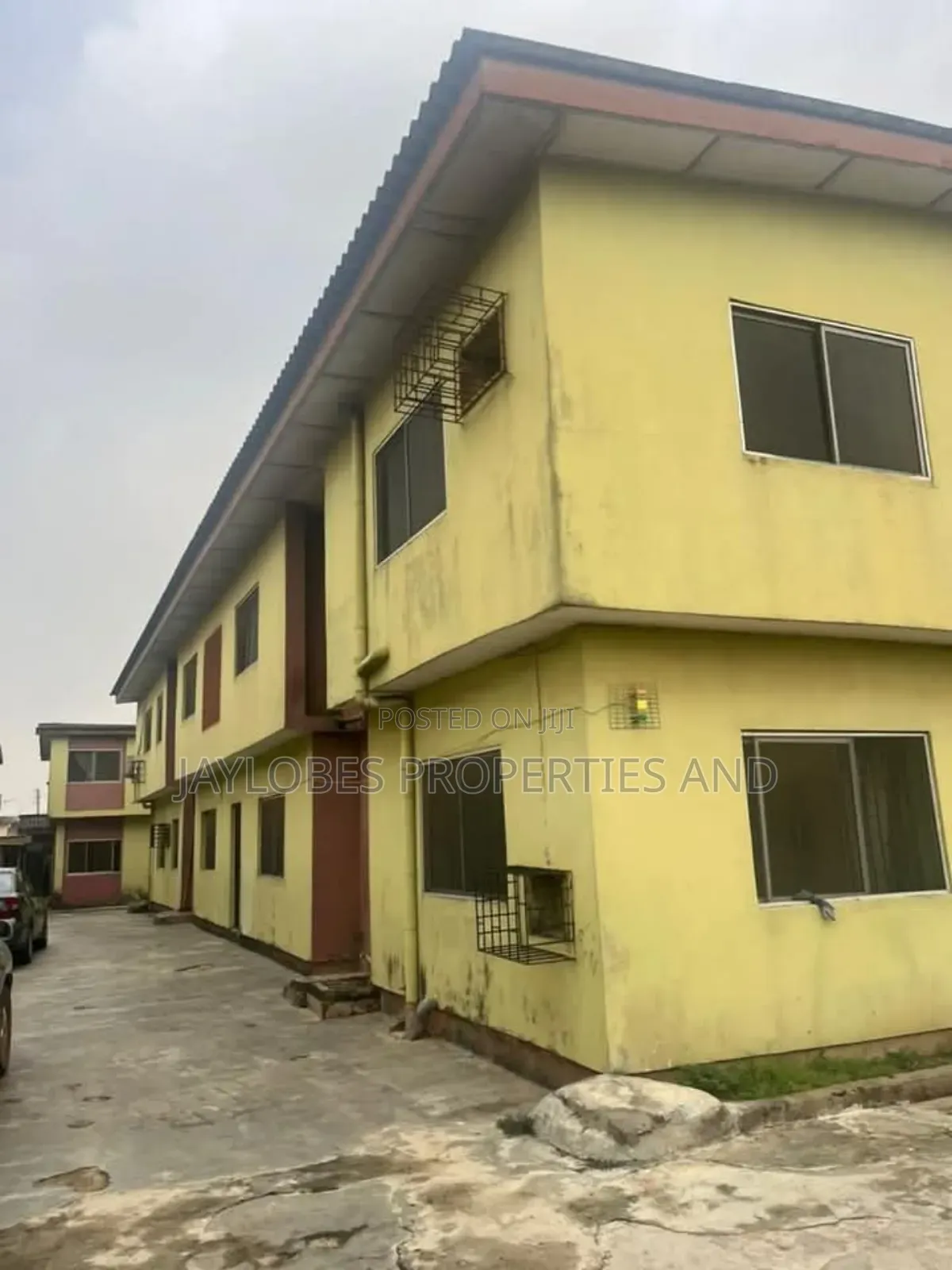 Furnished 8bdrm House in Port-Harcourt for sale