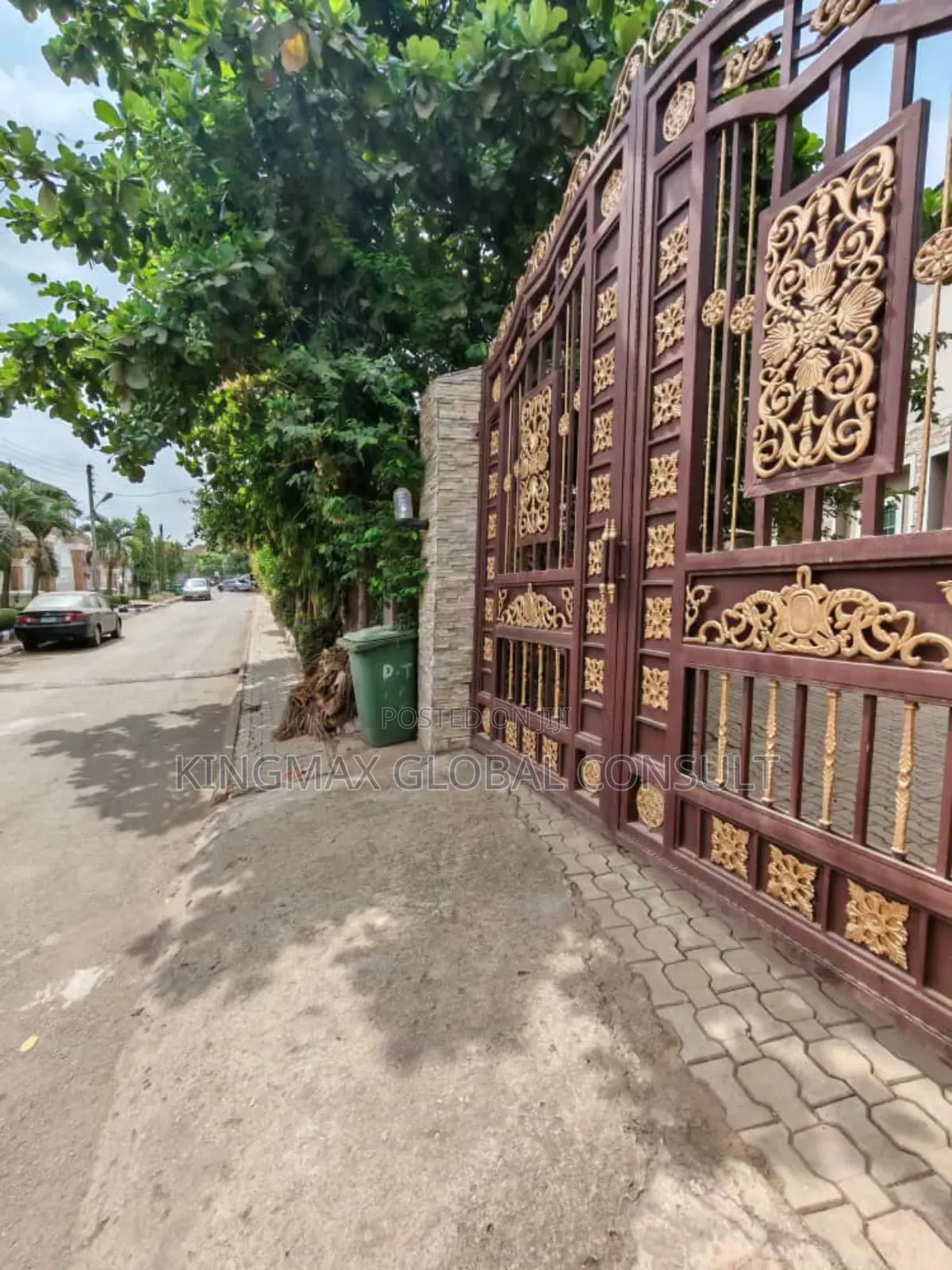 5bdrm Duplex in Mabushi for sale