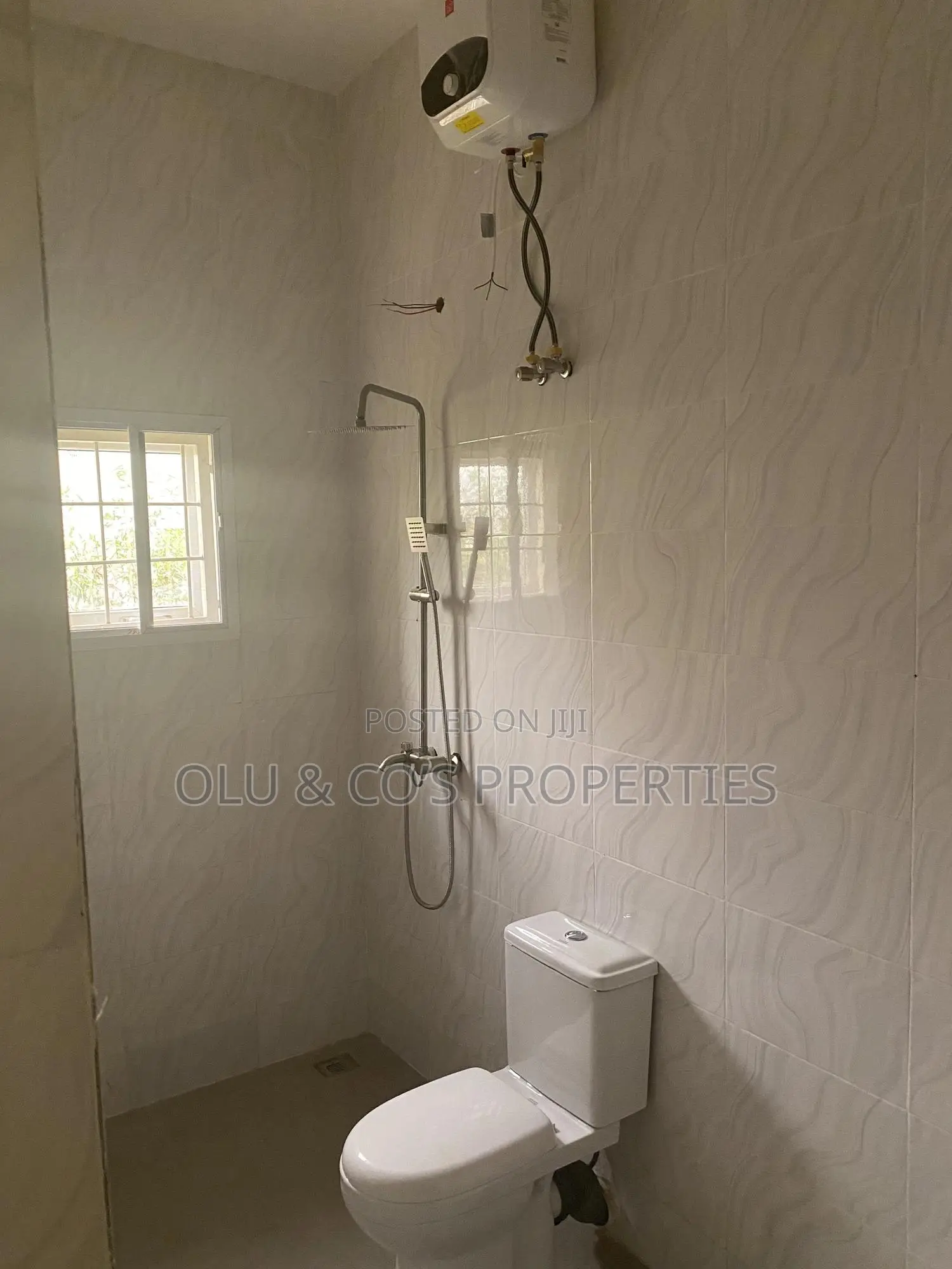 2bdrm Bungalow in Von Garden City, Lugbe District for rent