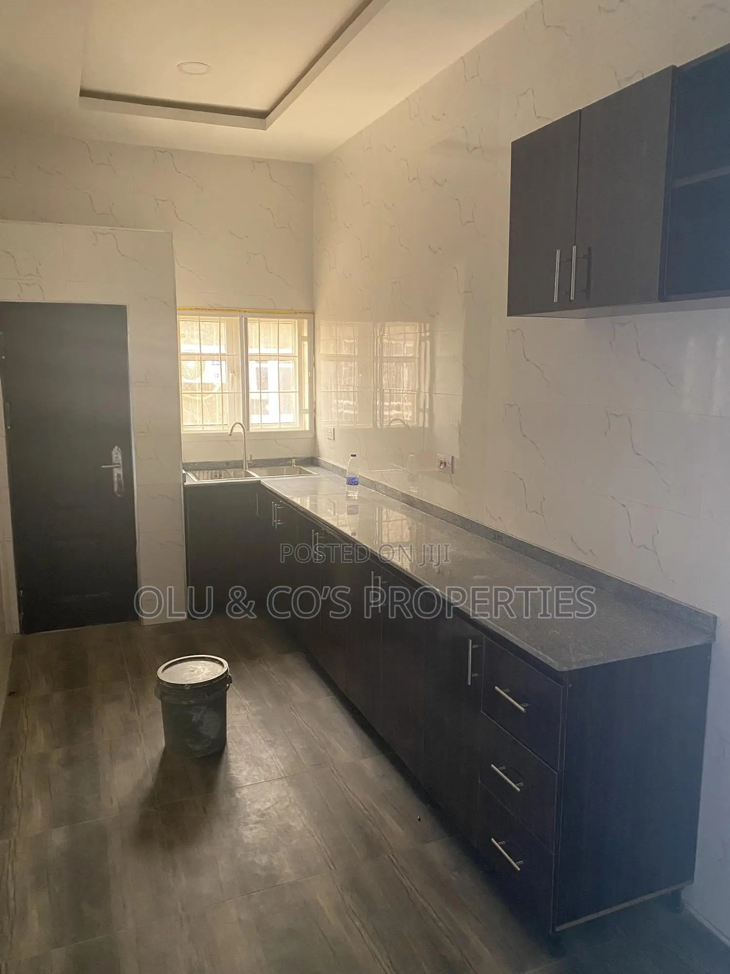2bdrm Bungalow in Von Garden City, Lugbe District for rent