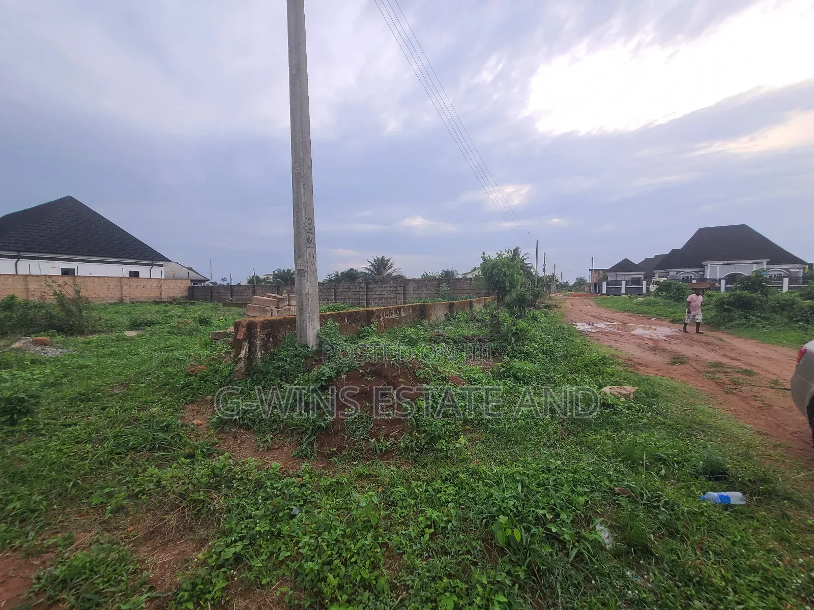 100x100ft at Obagie Off Sapele Road