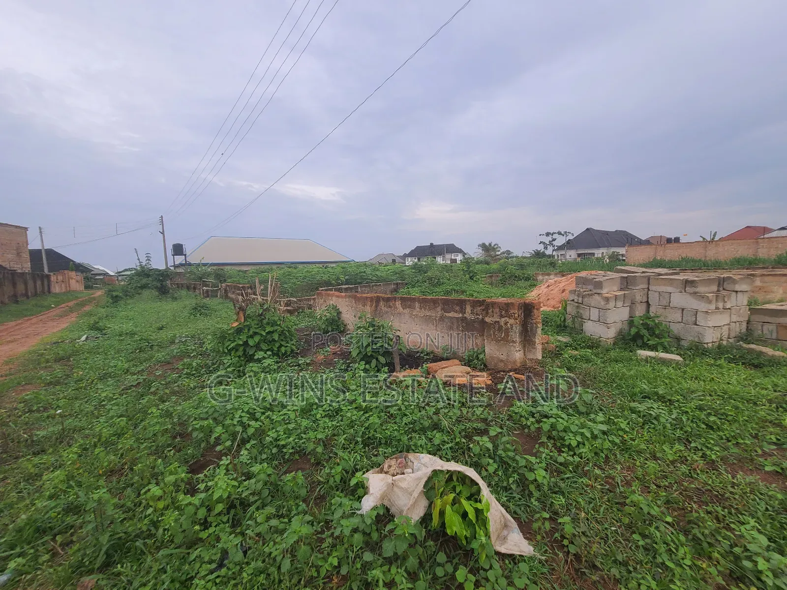 100x100ft at Obagie Off Sapele Road