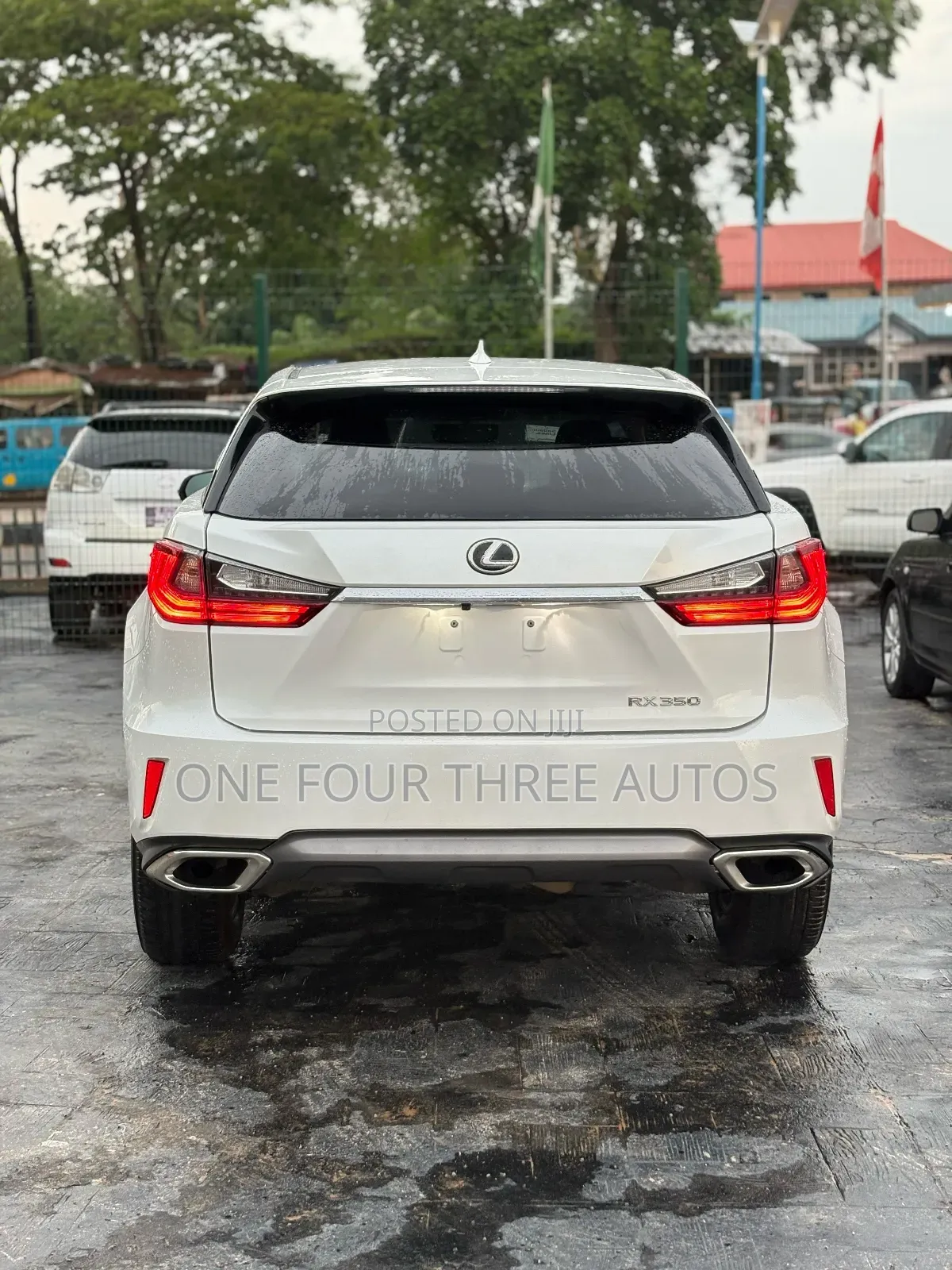 Lexus RX 350 FWD 2017 White