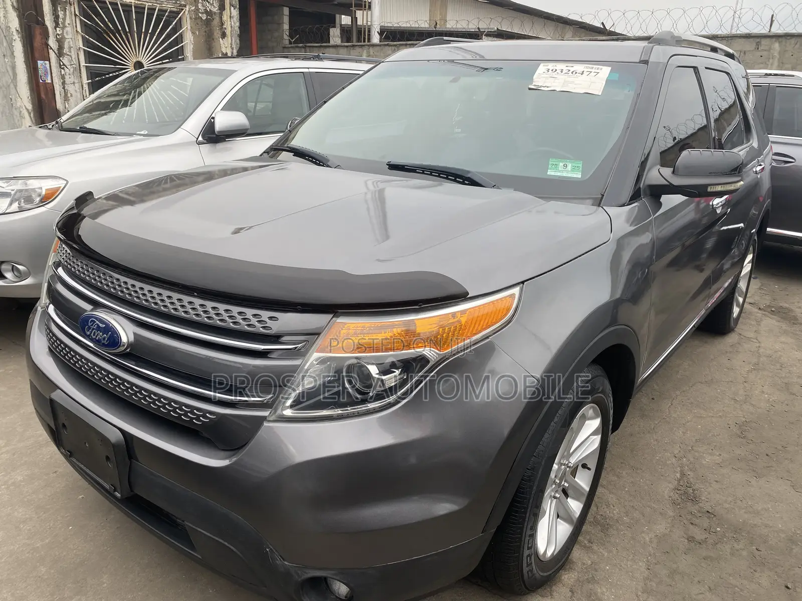 Ford Explorer 2011 Gray