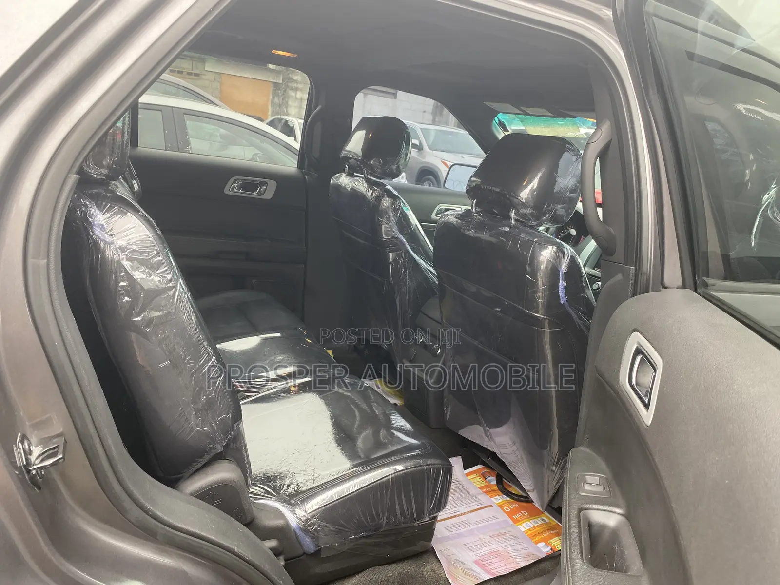 Ford Explorer 2011 Gray