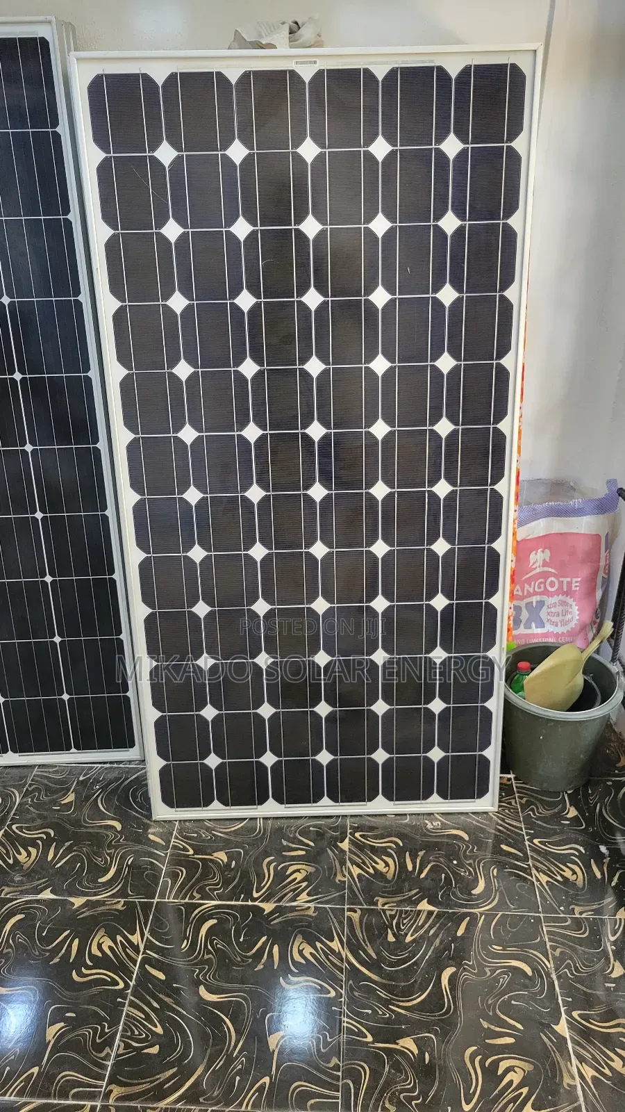 300w Canadian Mono Crystalline Panel