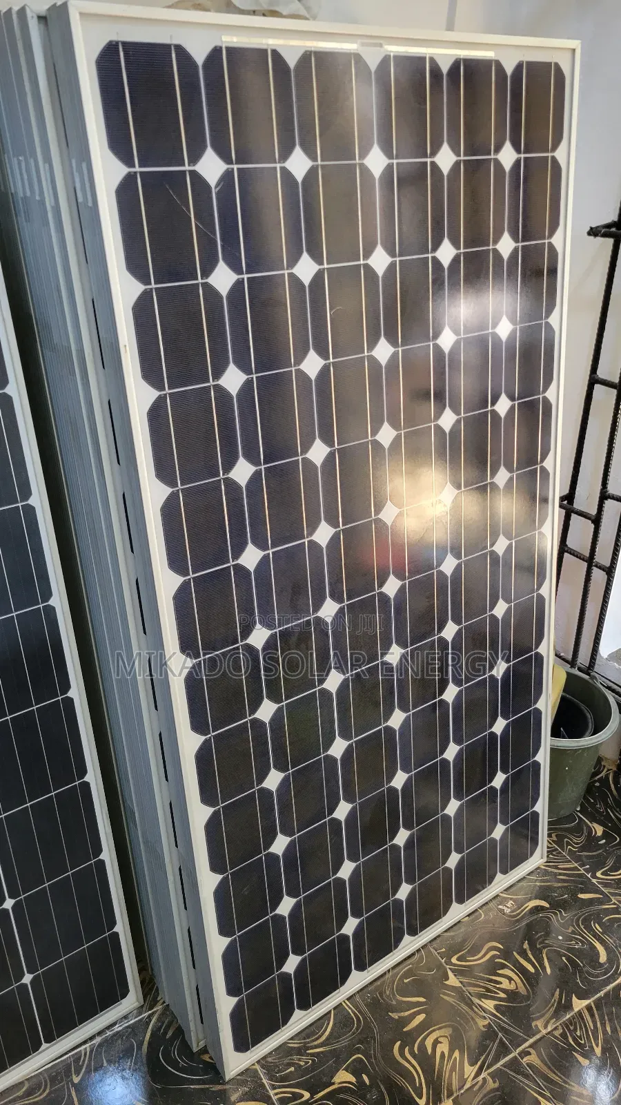 300w Canadian Mono Crystalline Panel